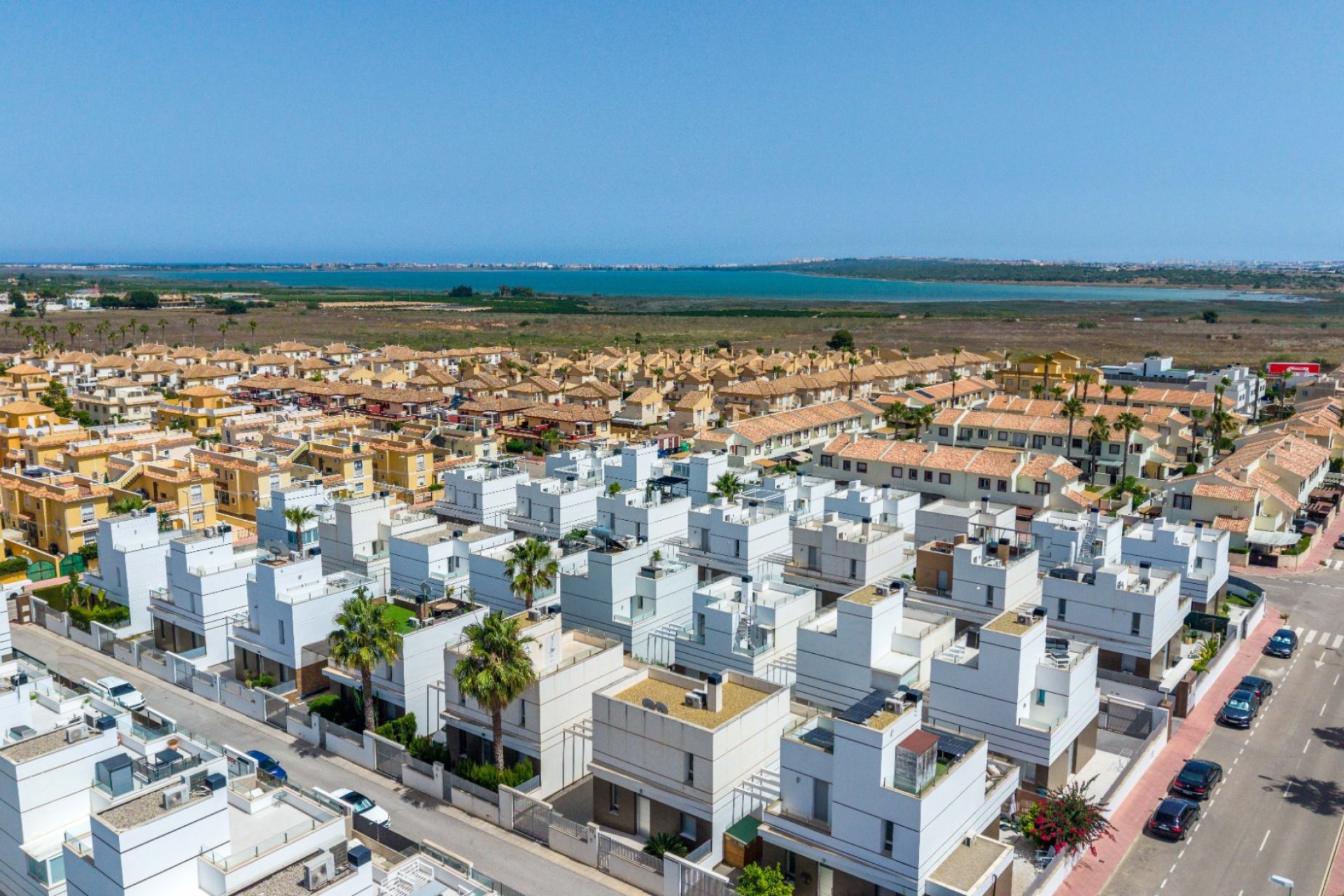 Resale - Villa / House - Ciudad Quesada *