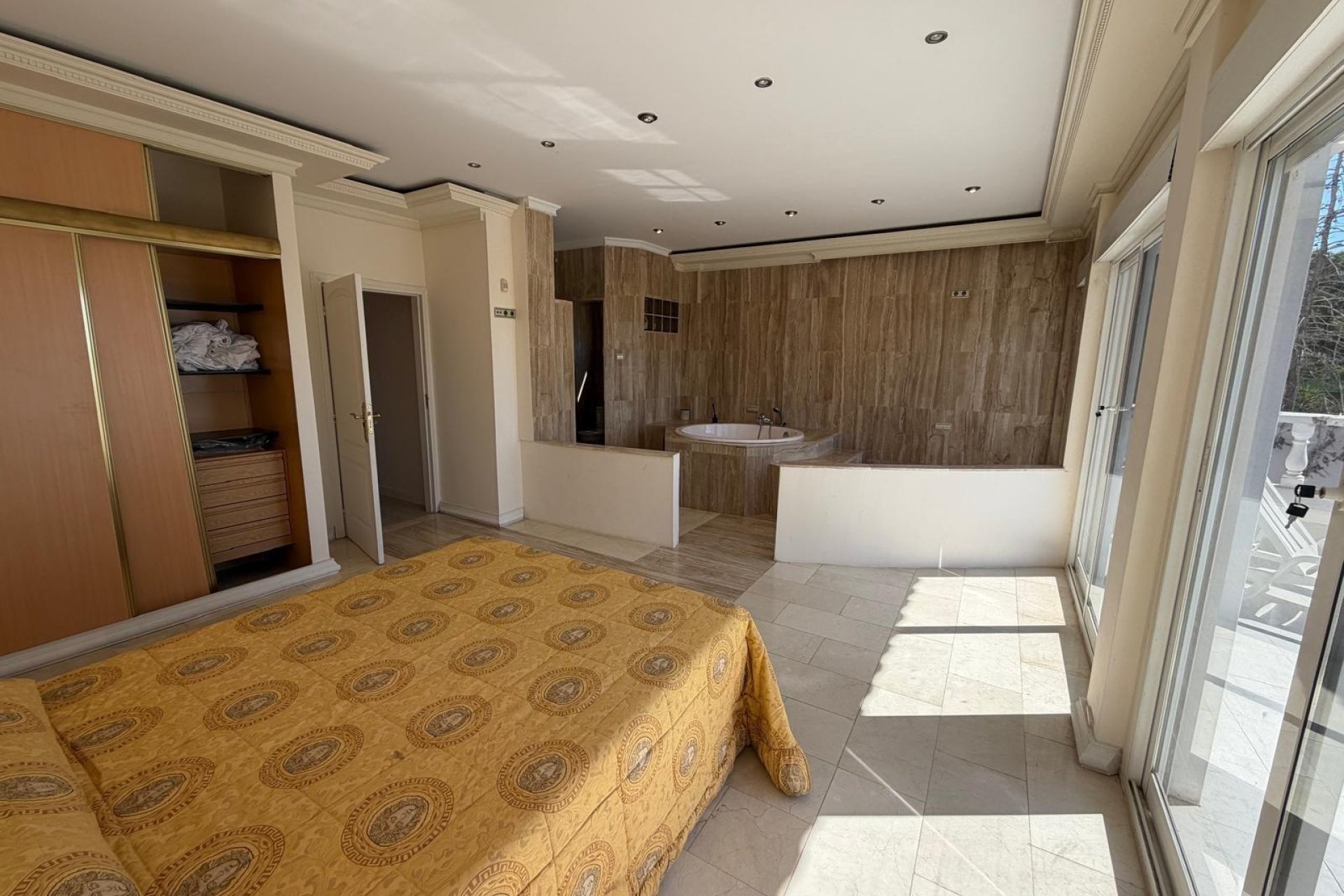 Resale - Villa * - Jacarilla - Comunidad valenciana
