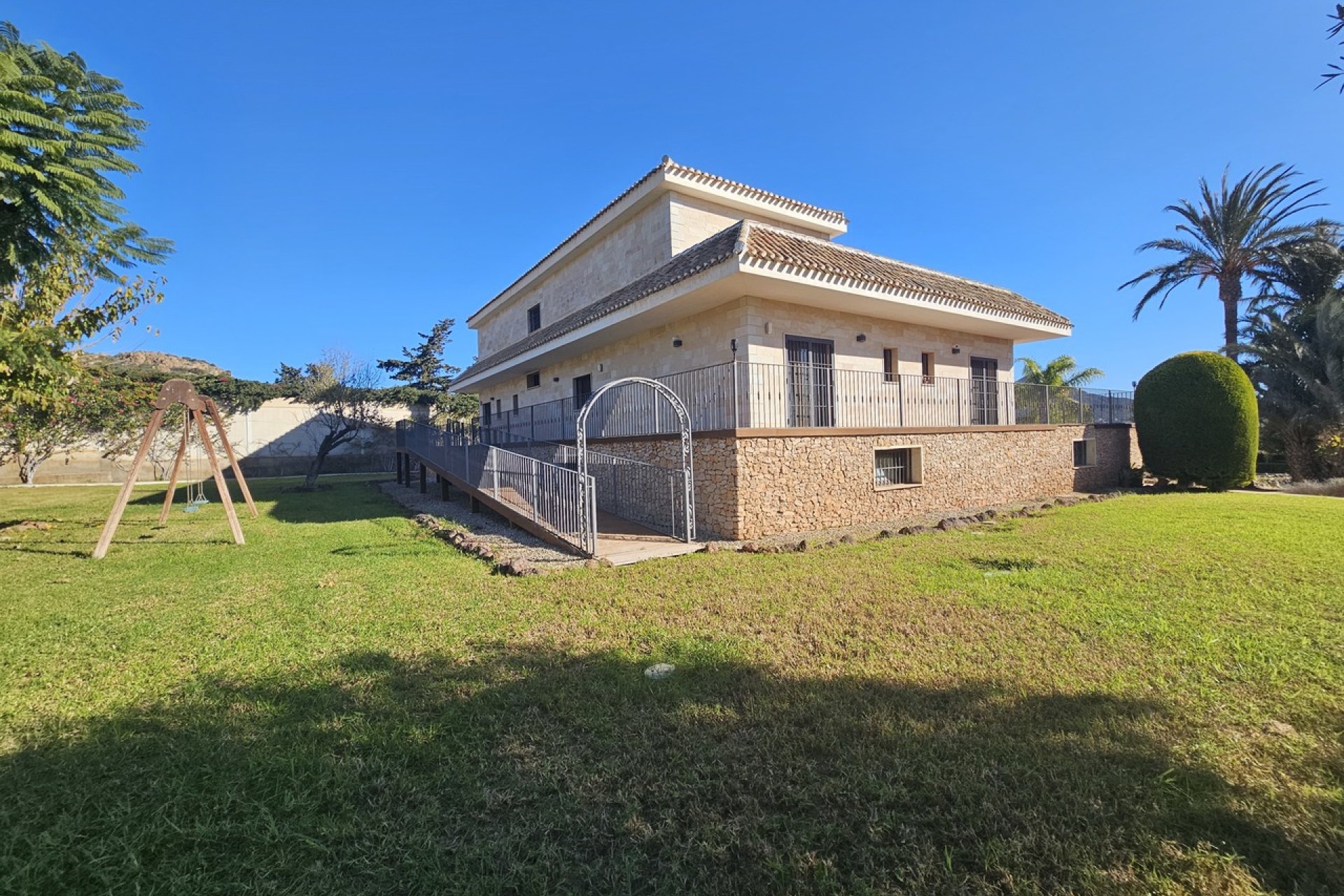 Resale - Villa * - La Manga del Mar Menor * - La Manga Del Mar Menor *