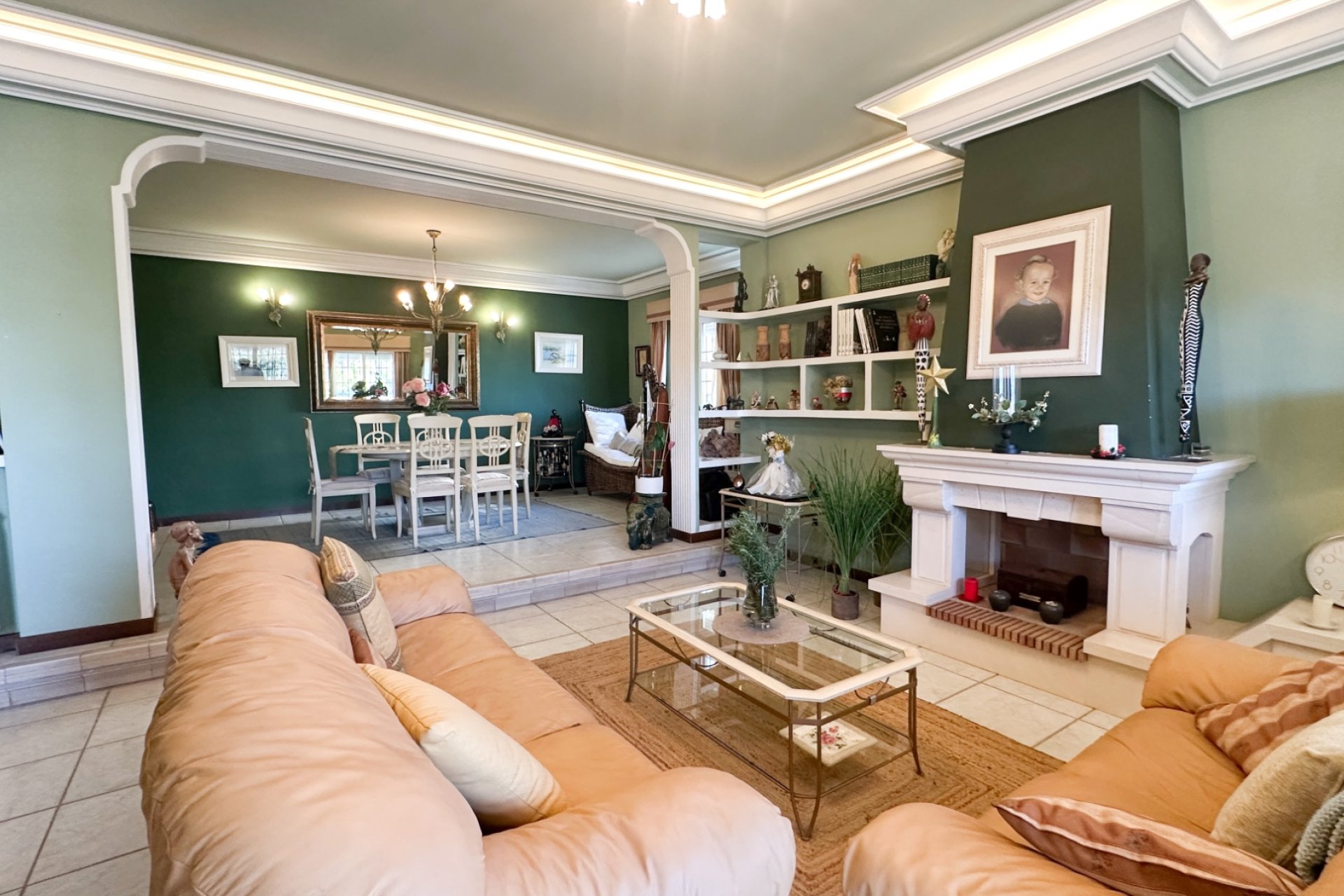 Resale - Villa * - La Mata *