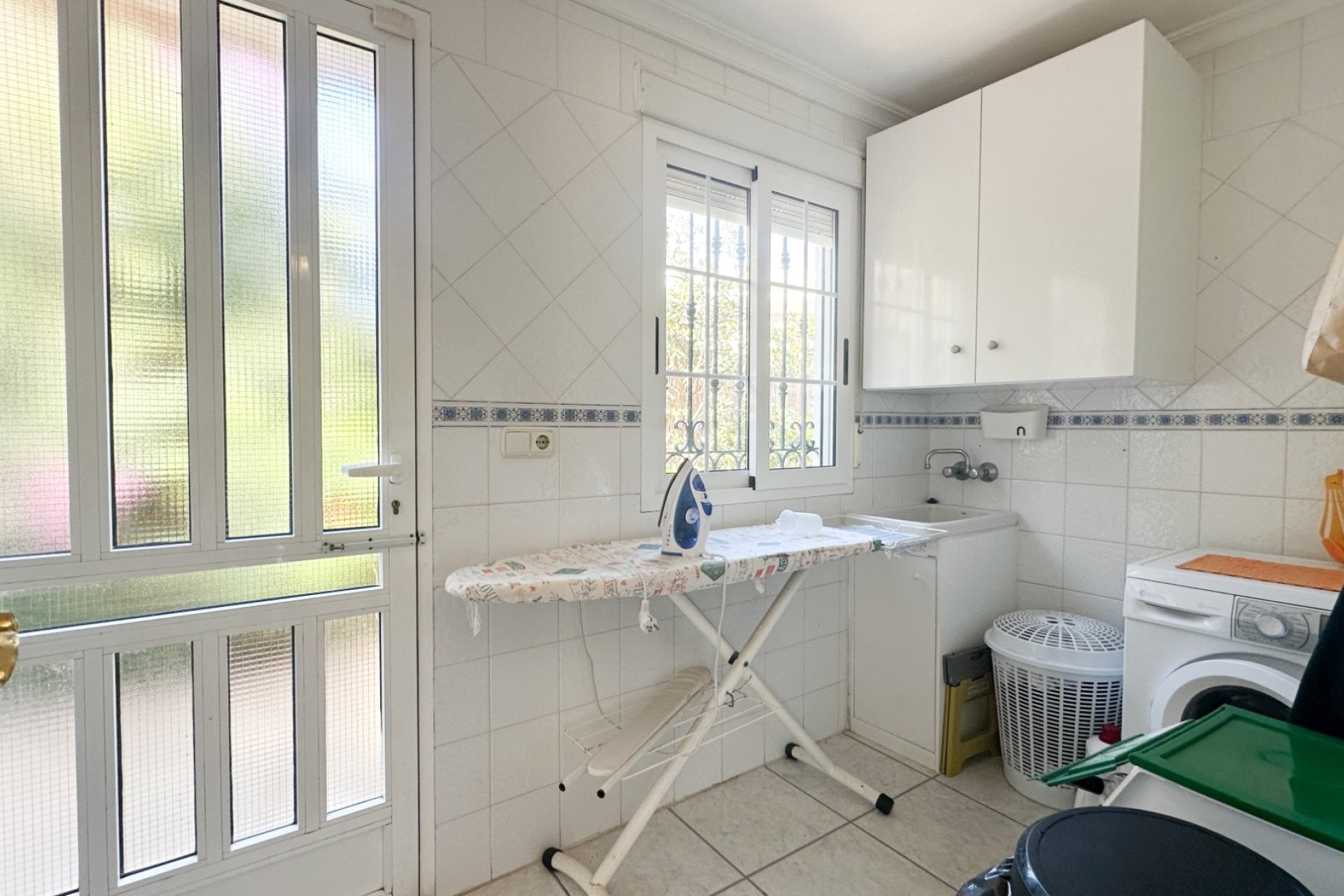 Resale - Villa * - La Mata *