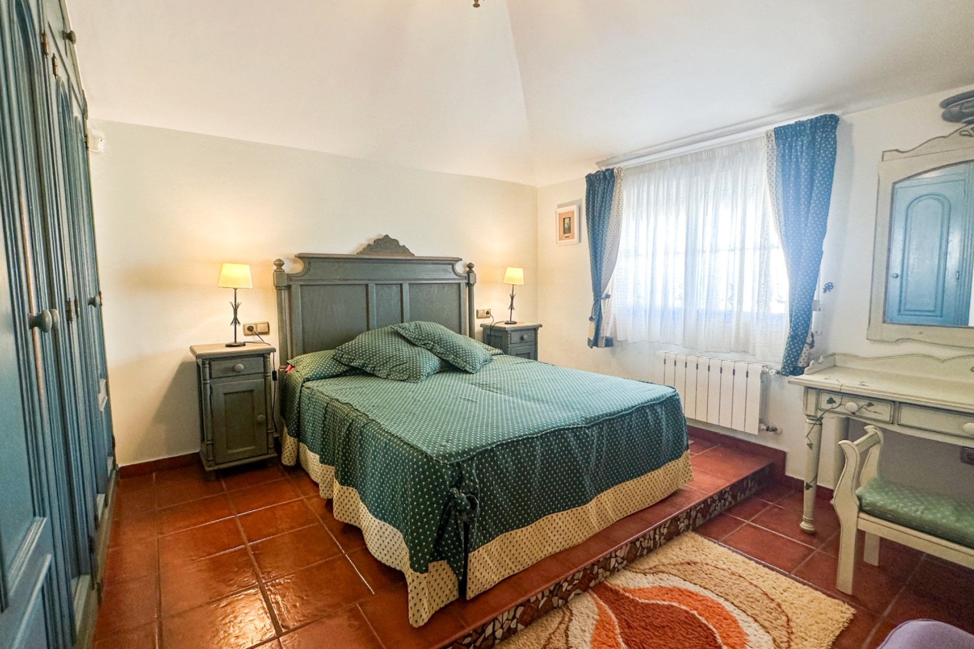 Resale - Villa * - La Mata *