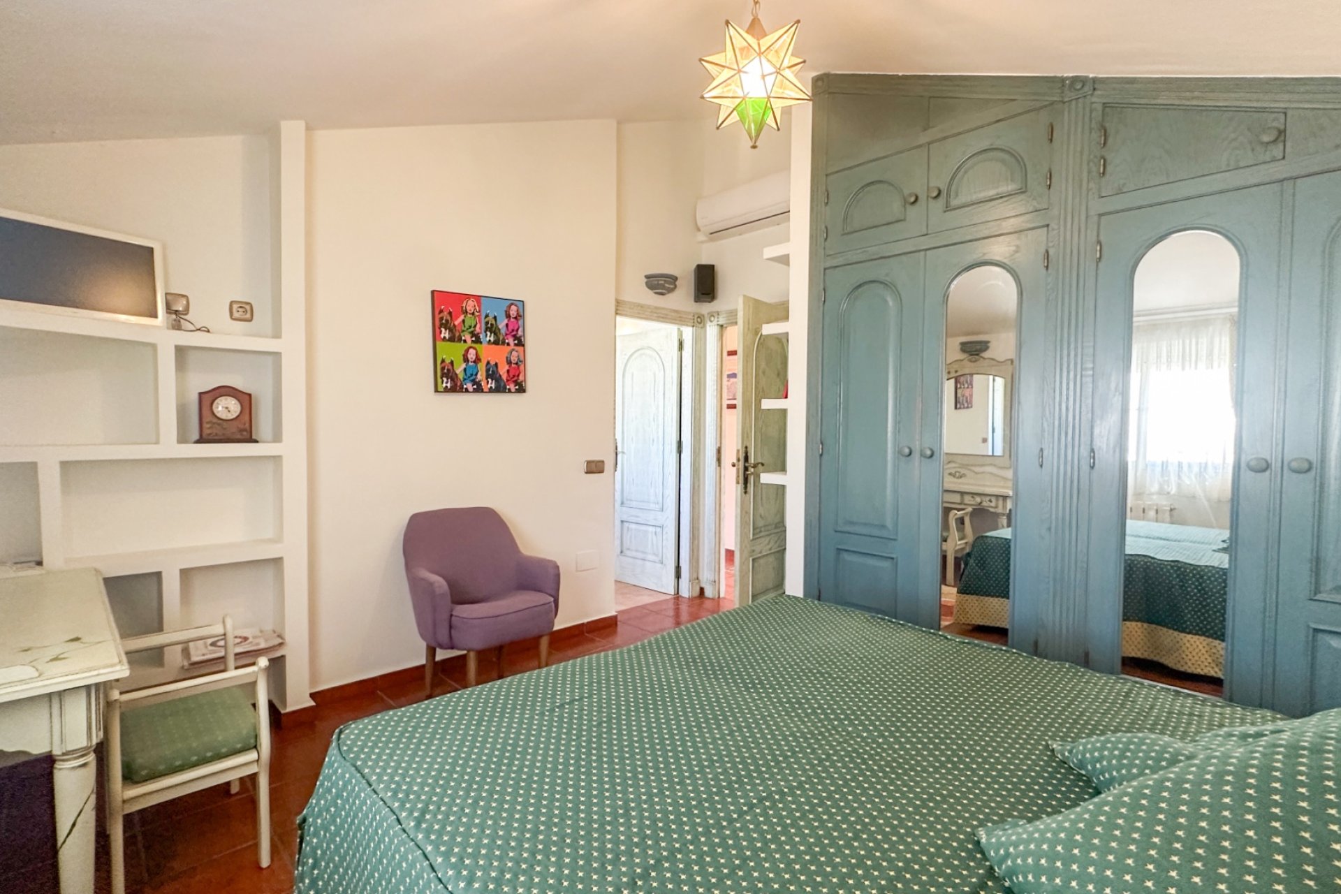 Resale - Villa * - La Mata *