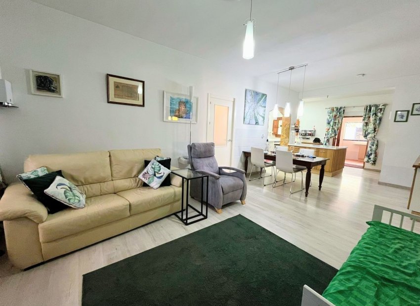 Resale - Villa * - La Torre Golf Resort