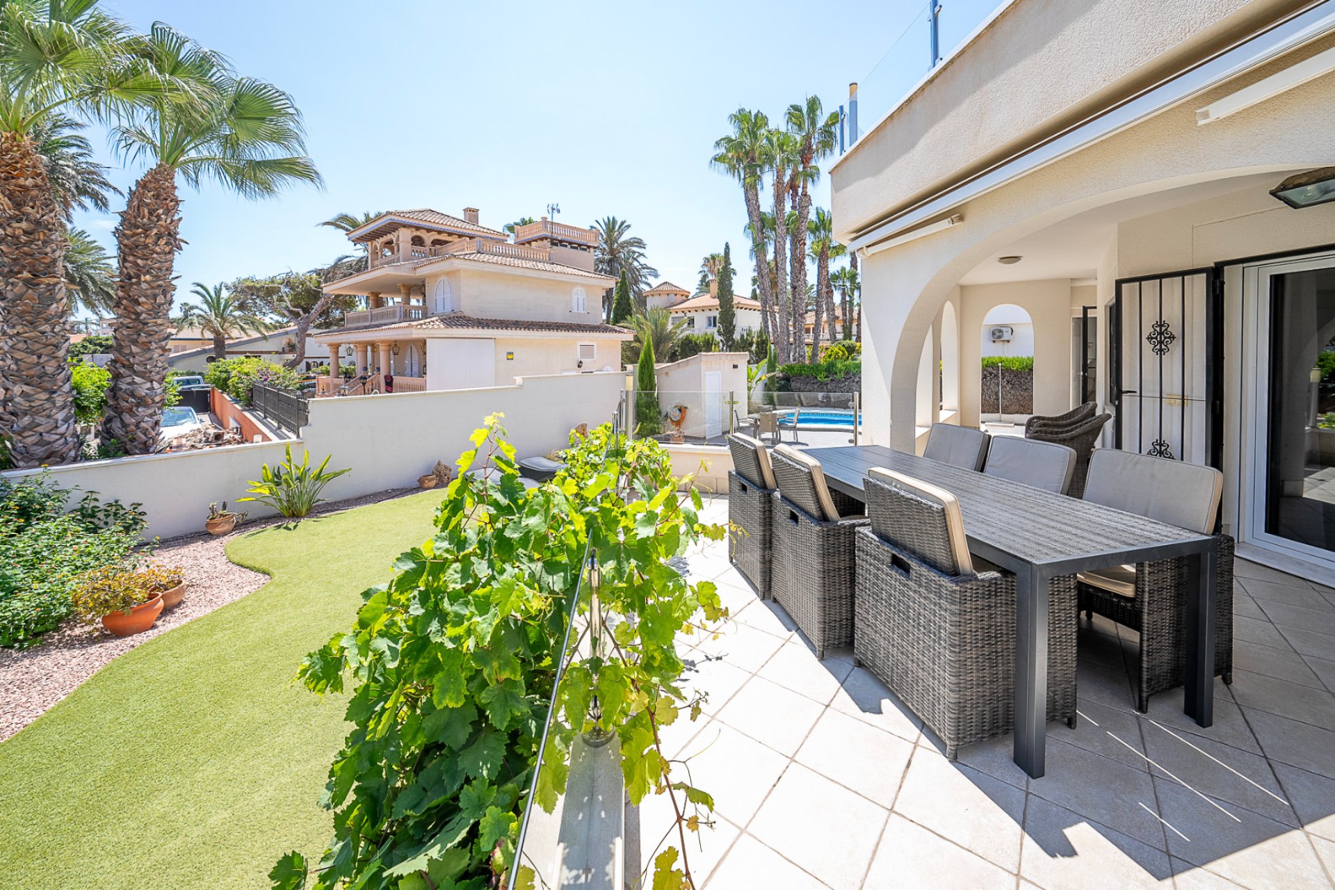 Resale - Villa - La Zenia - Beach