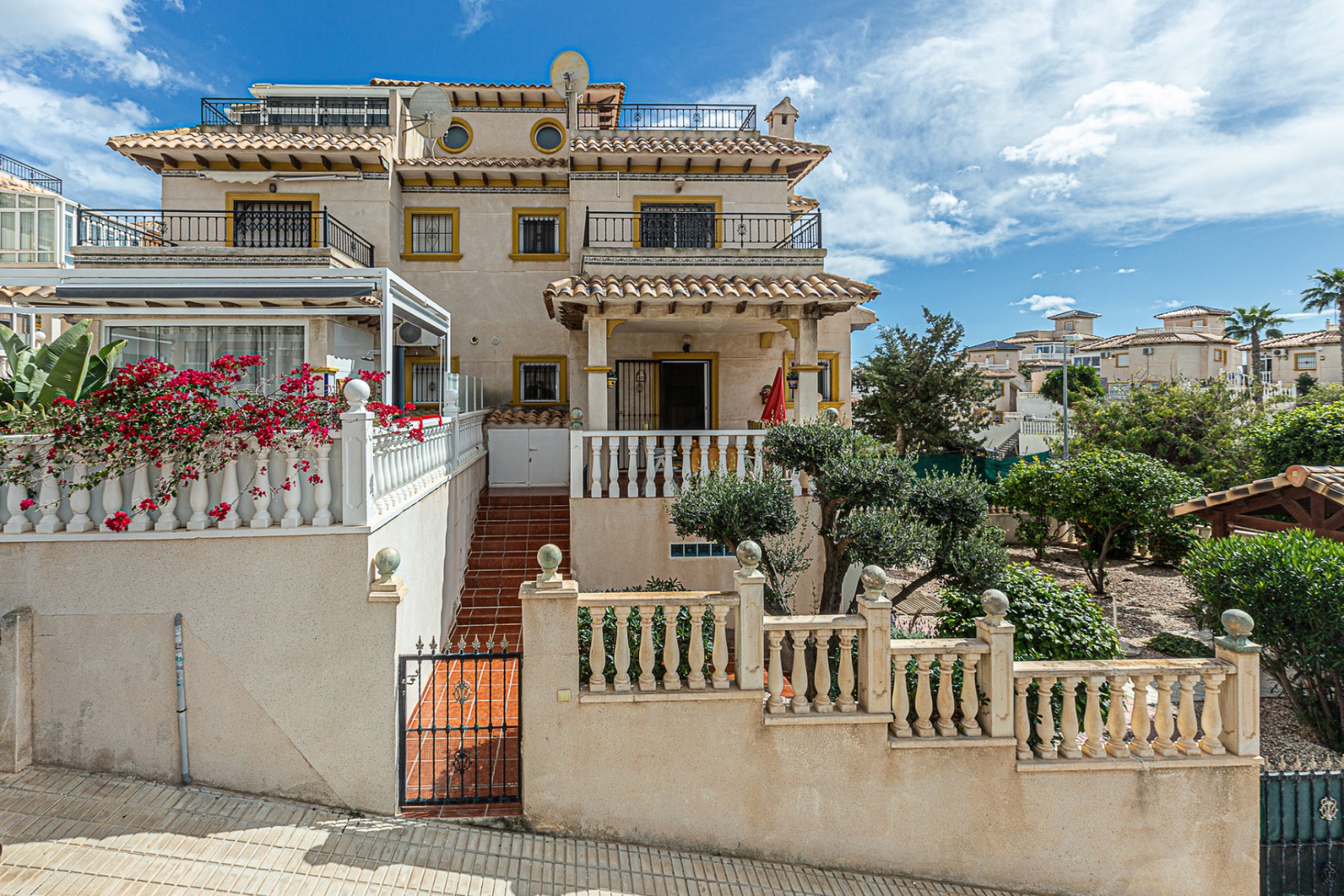Resale - Villa * - La Zenia - Villas San Jose