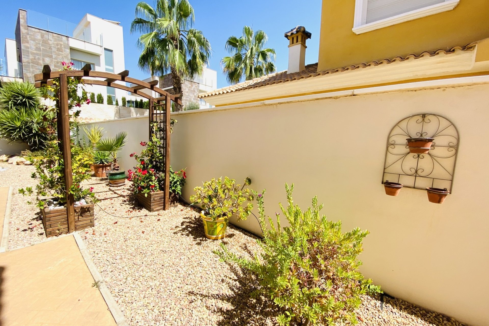 Resale - Villa - La Zenia