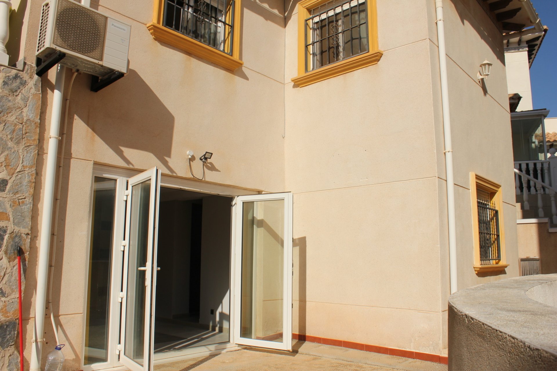 Resale - Villa * - La Zenia *