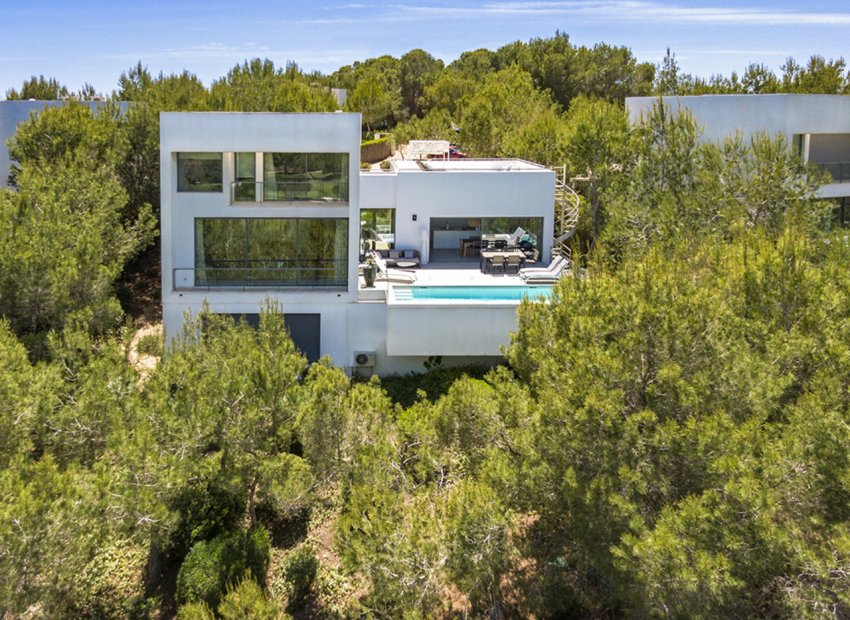 Resale - Villa * - Las Colinas Golf - Las Colinas Golf Resort *