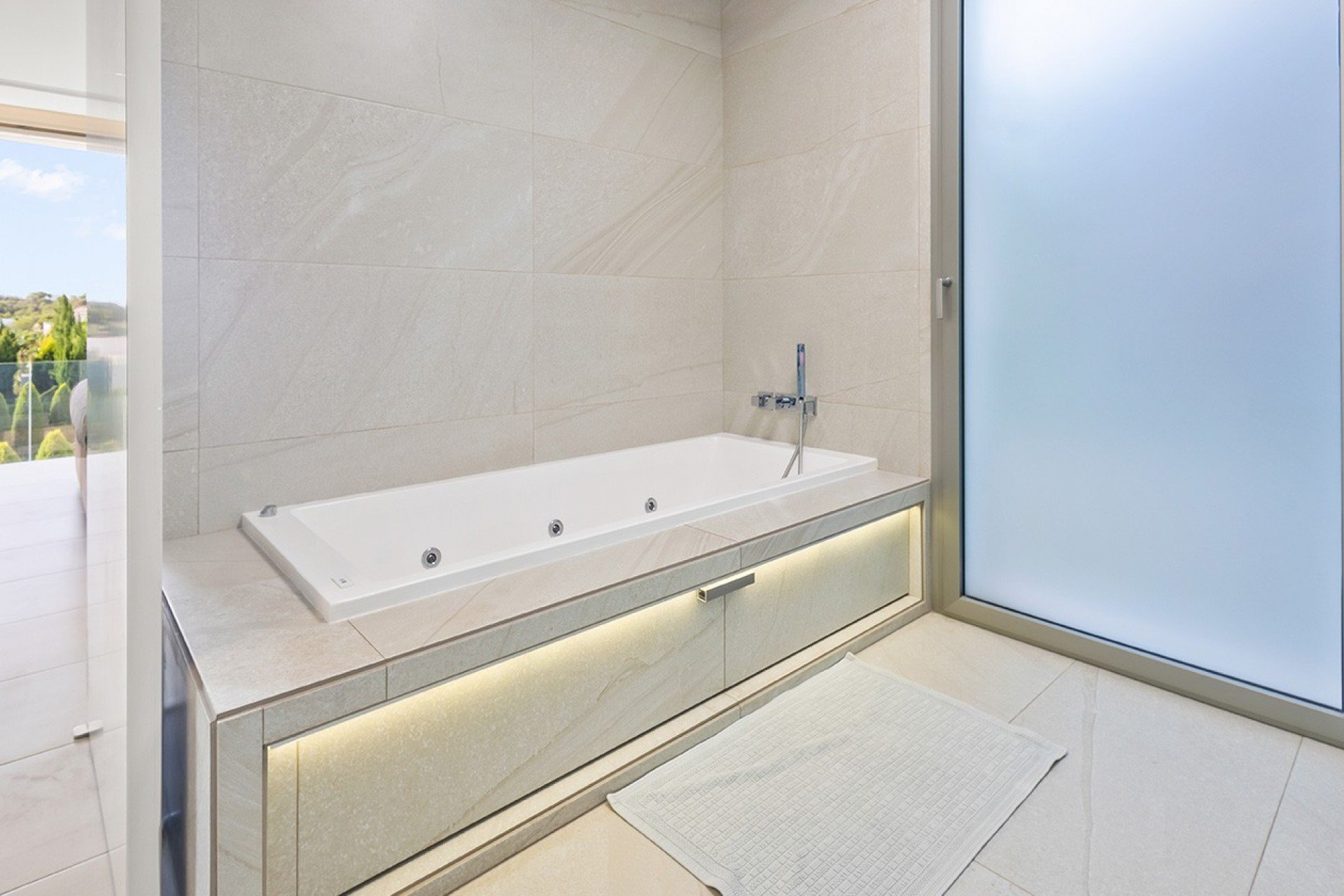 Resale - Villa * - Las Colinas Golf * - Las Colinas Golf Resort *