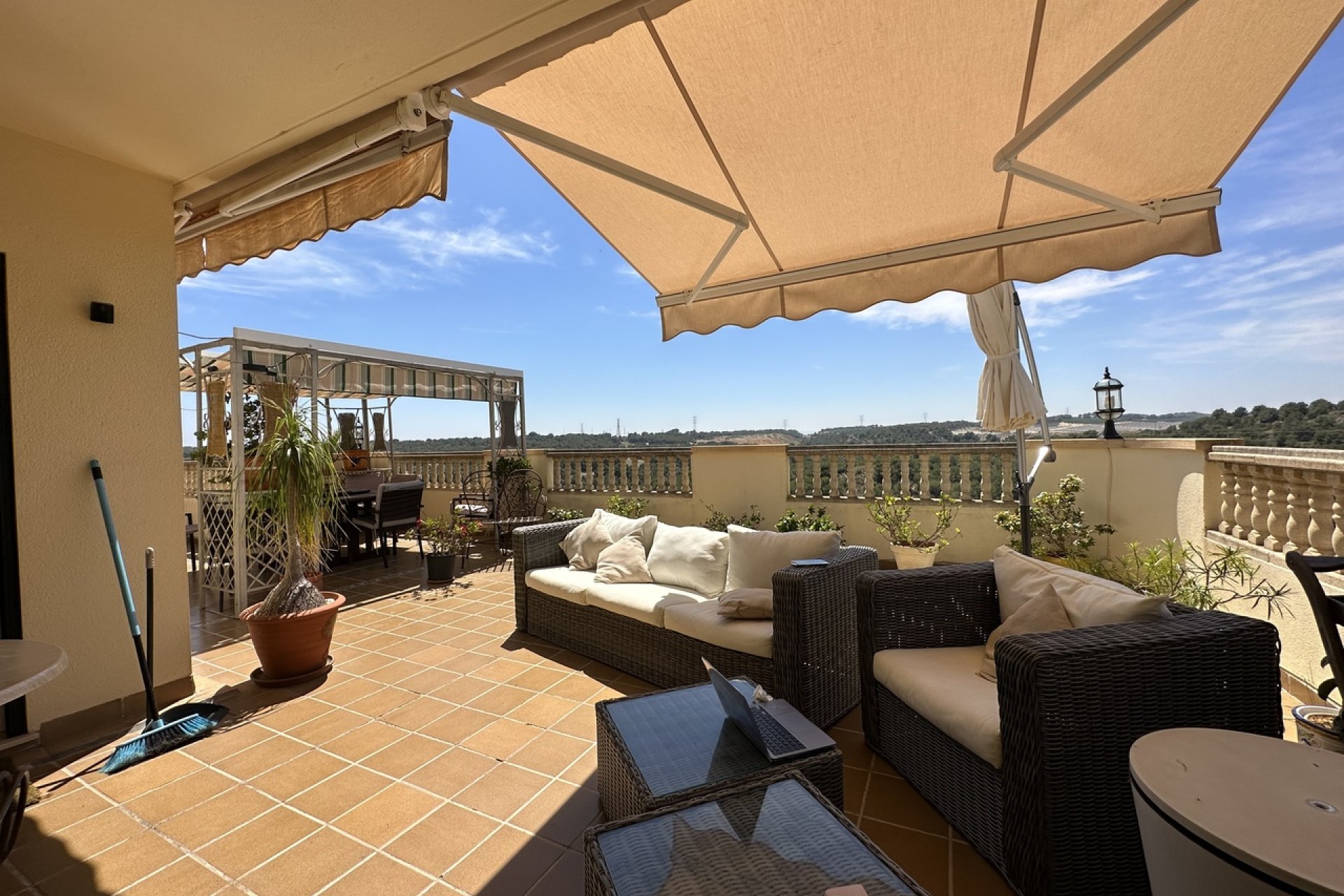 Resale - Villa * - Las Ramblas - Las Ramblas Golf *