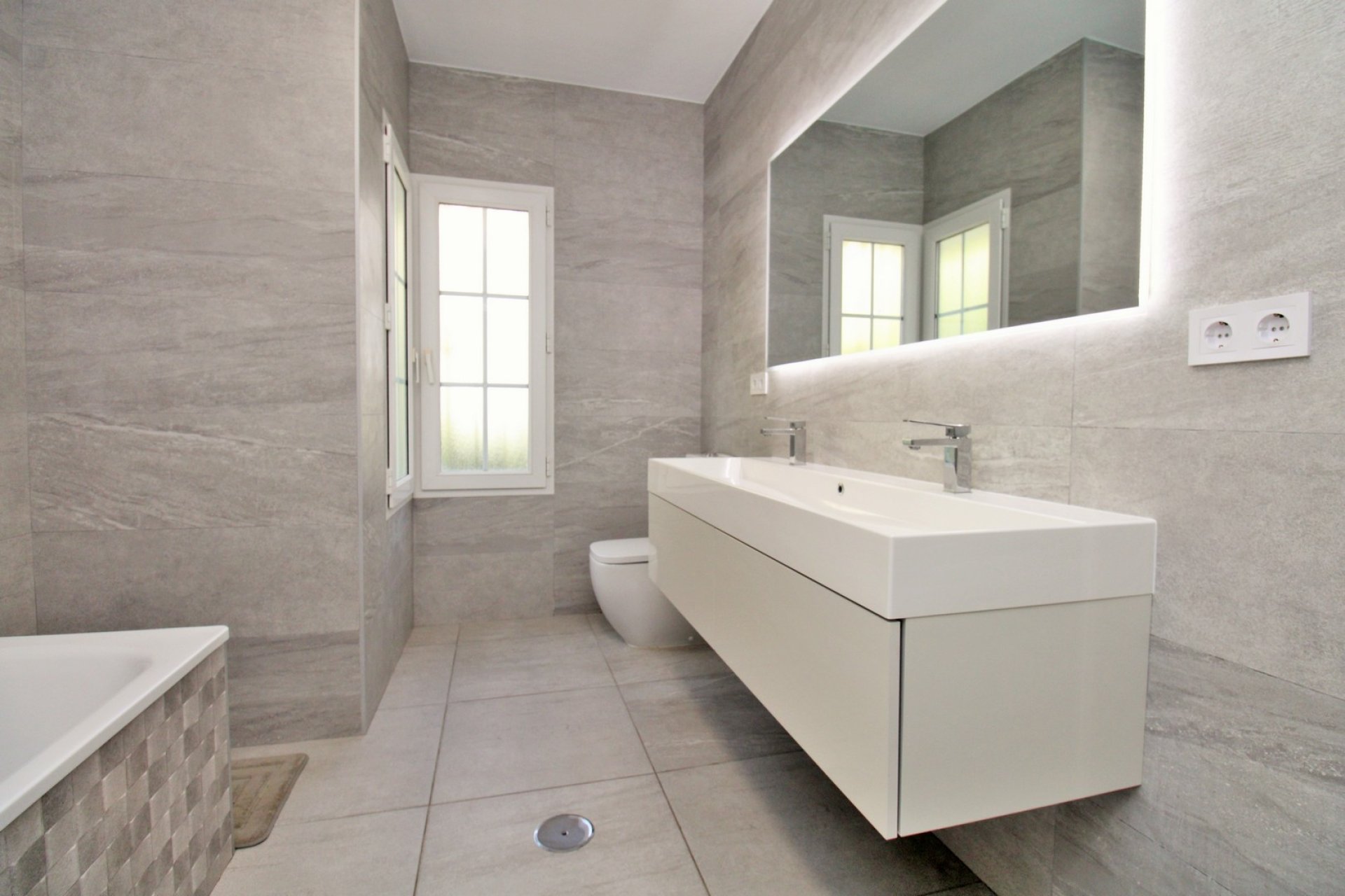 Resale - Villa * - Las Ramblas - Las Ramblas Golf *