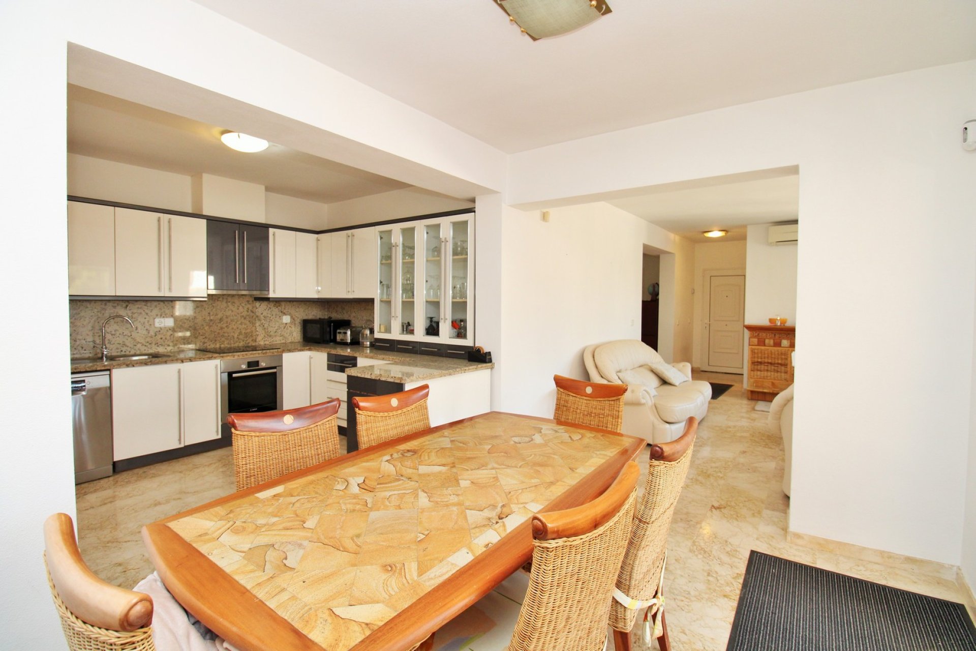 Resale - Villa * - Las Ramblas * - Las Ramblas Golf *