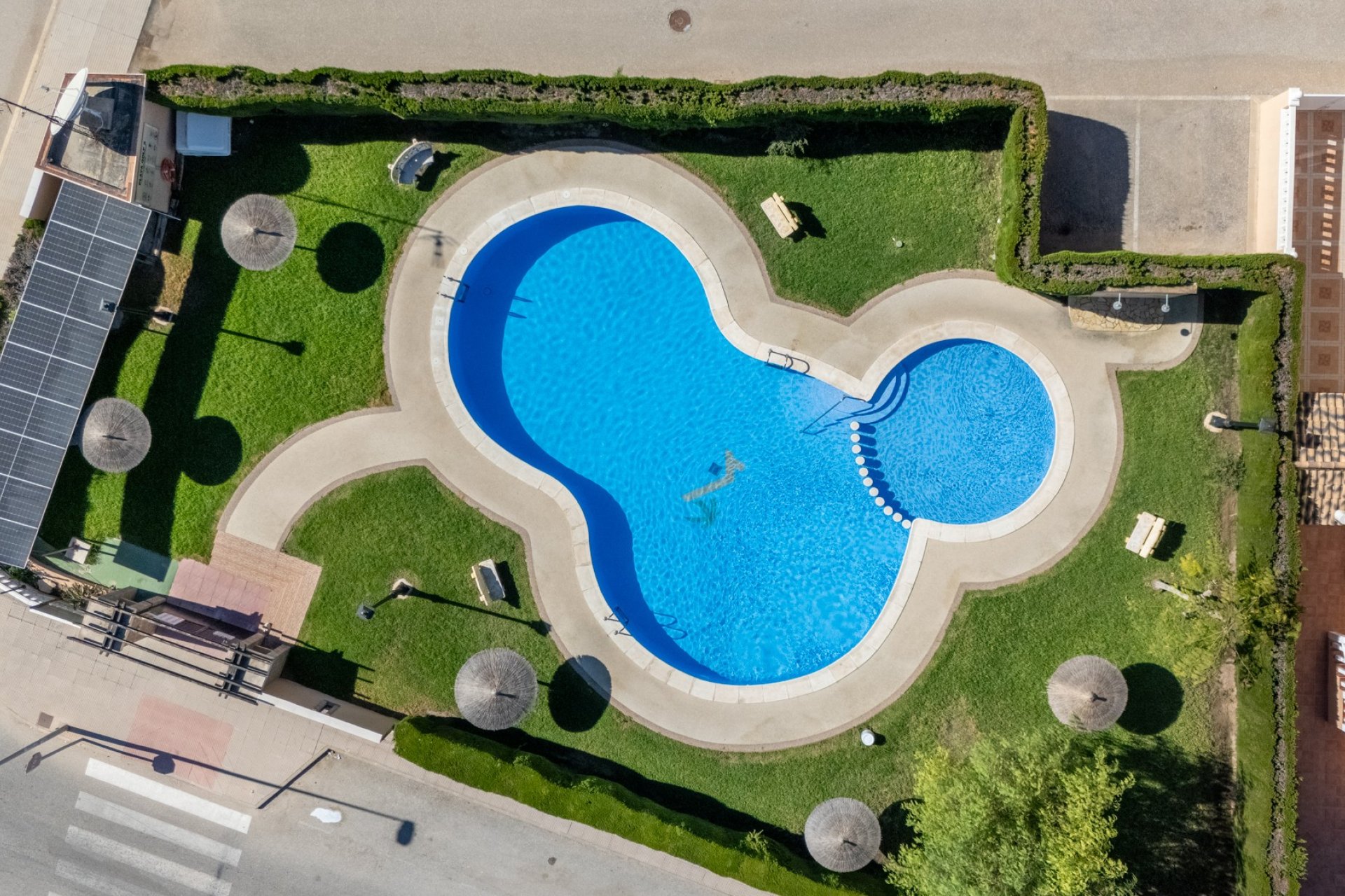 Resale - Villa * - Lomas de Cabo Roig * - Orihuela Costa