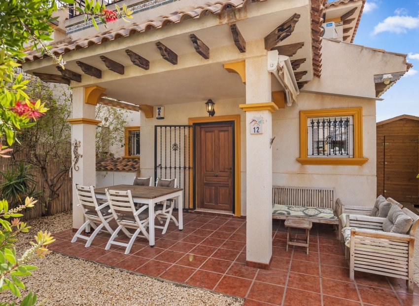 Resale - Villa * - Lomas de Cabo Roig *