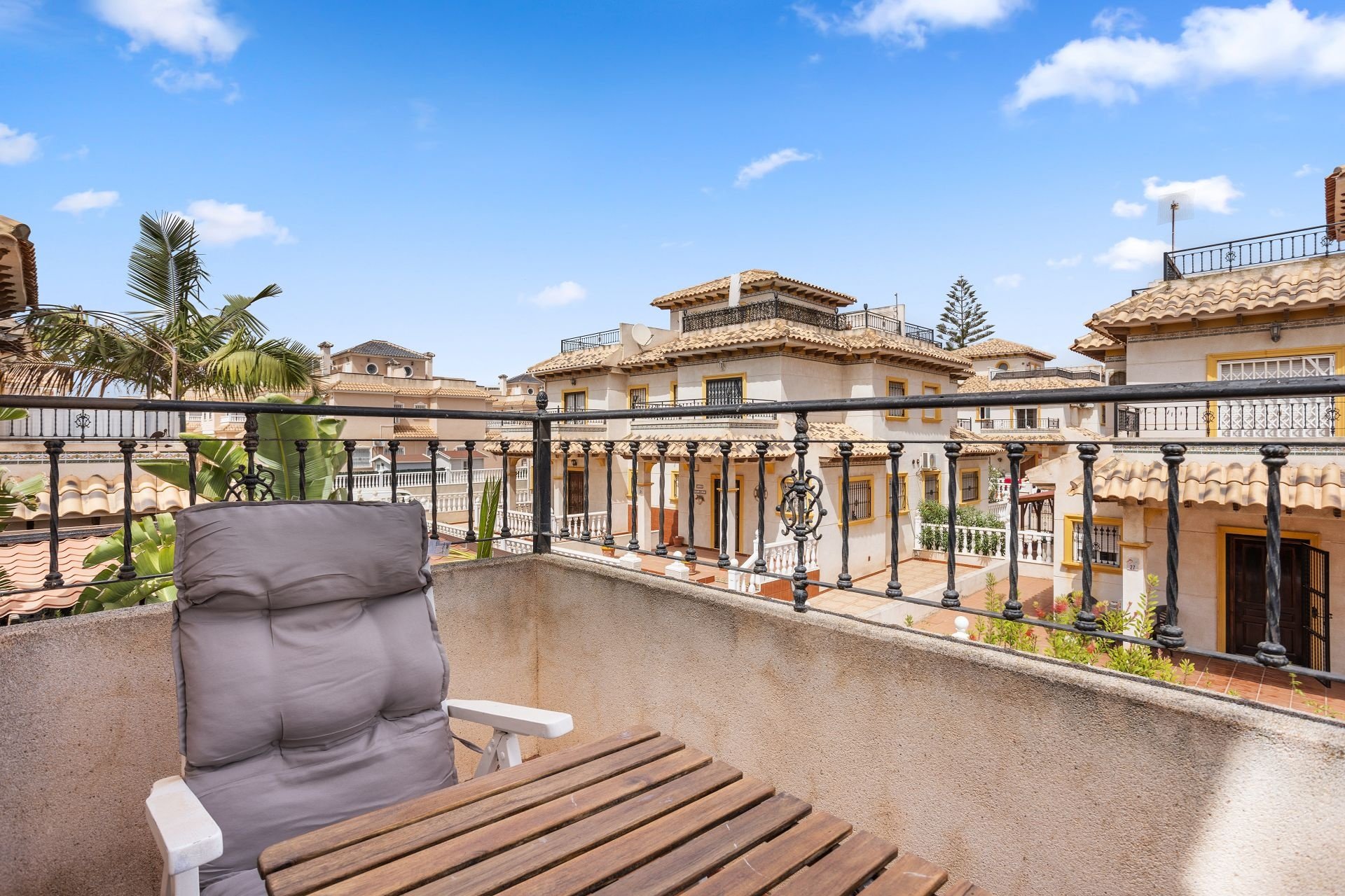 Resale - Villa * - Lomas de Cabo Roig *