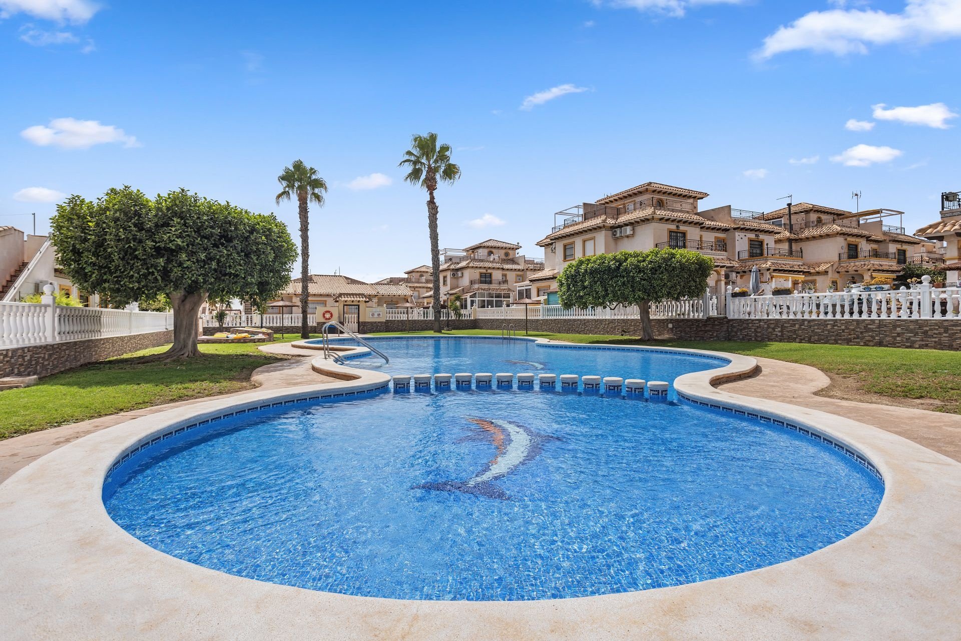 Resale - Villa * - Lomas de Cabo Roig *