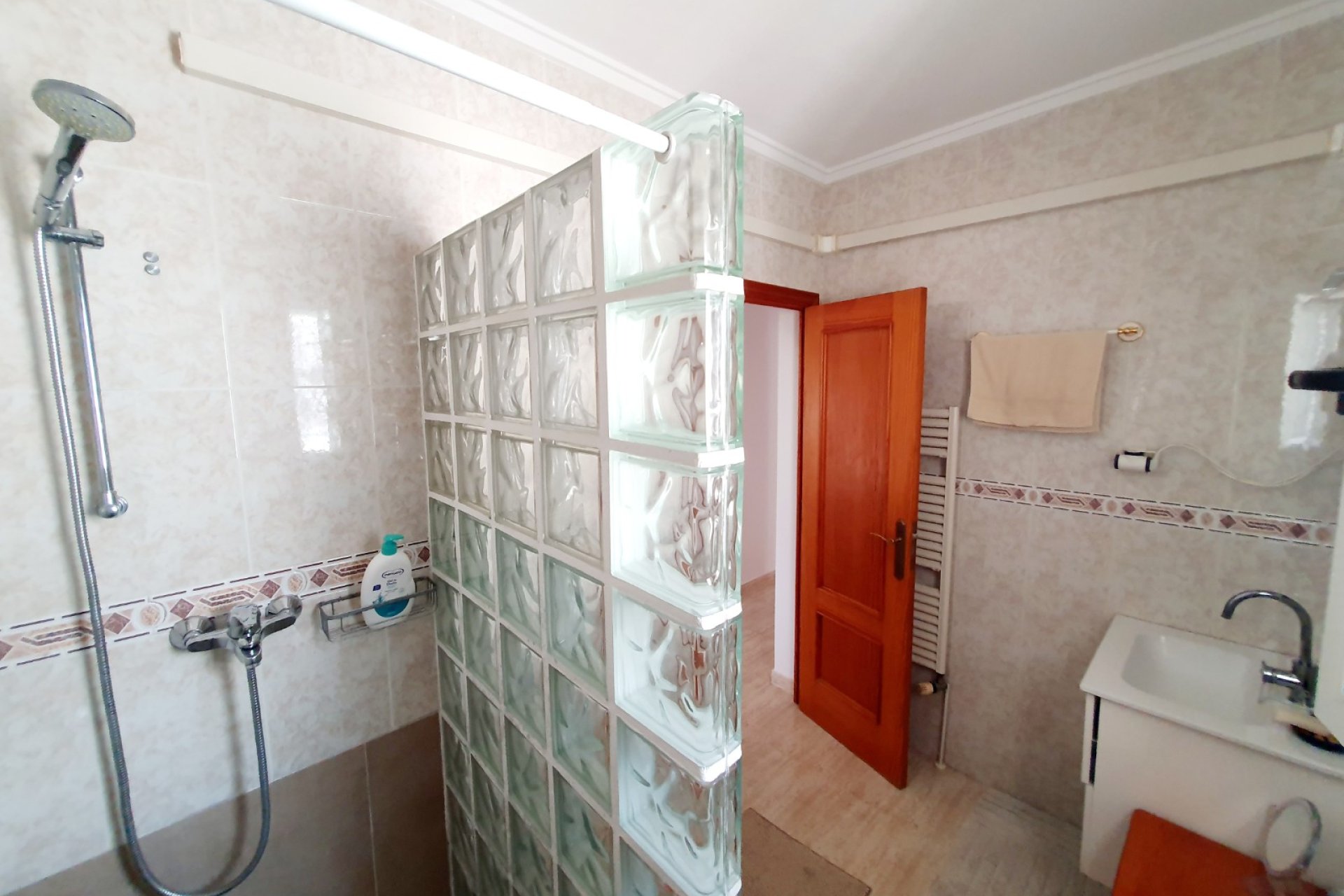 Resale - Villa * - Los Balcones - Torrevieja