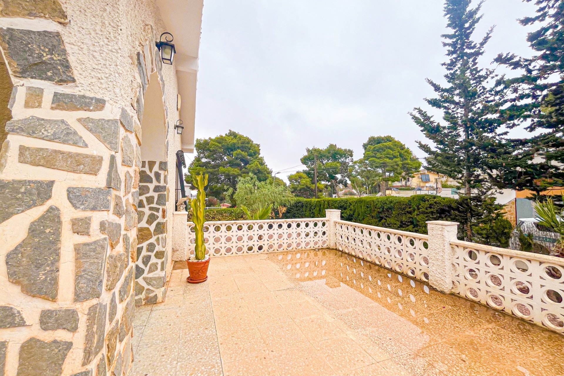 Resale - Villa - Los Balcones