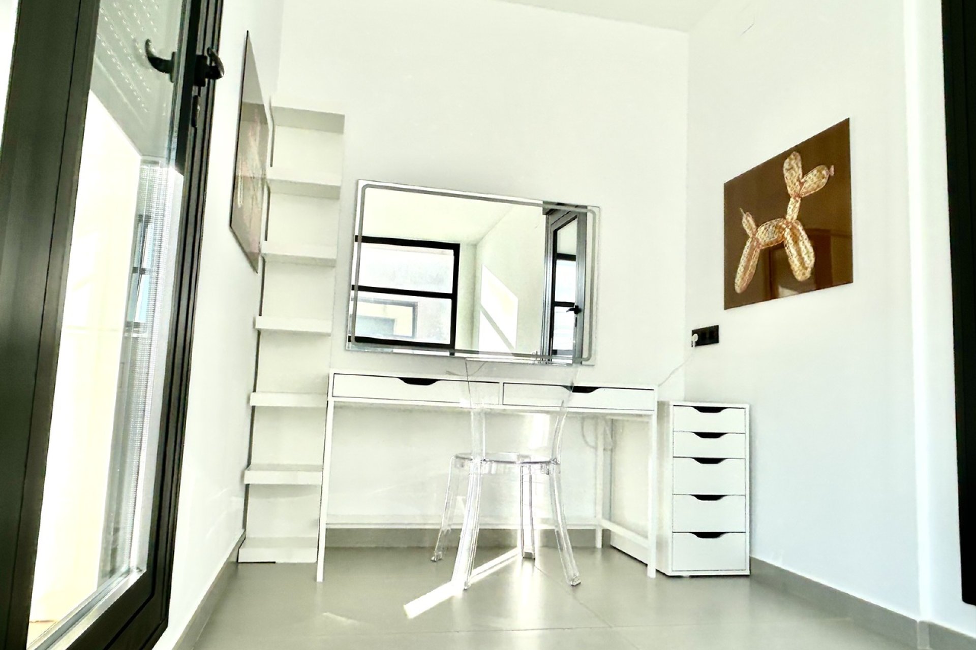 Resale - Villa * - Los Balcones *
