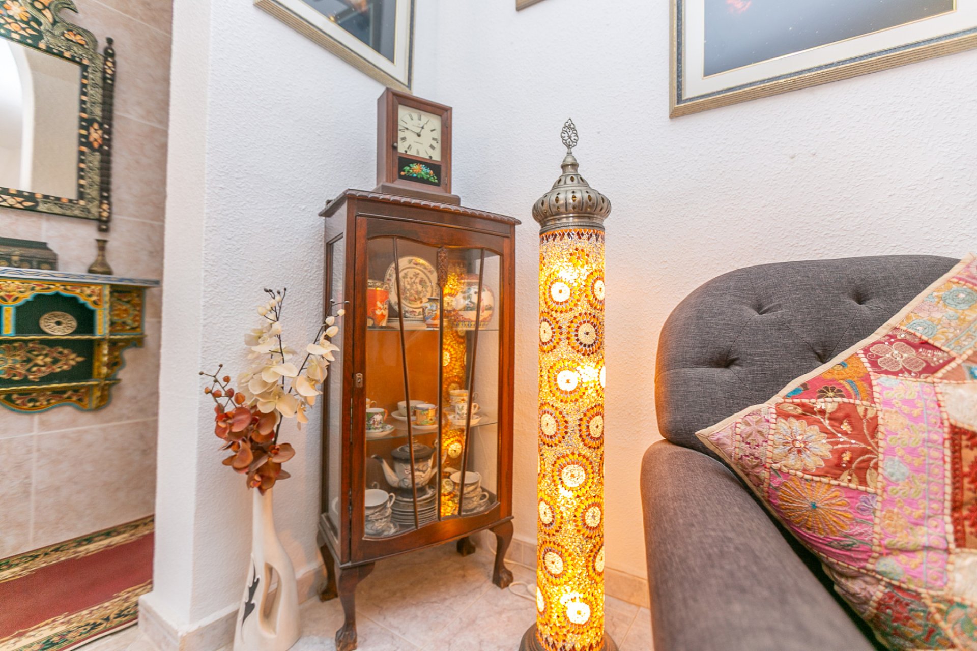 Resale - Villa * - Los Balcones *