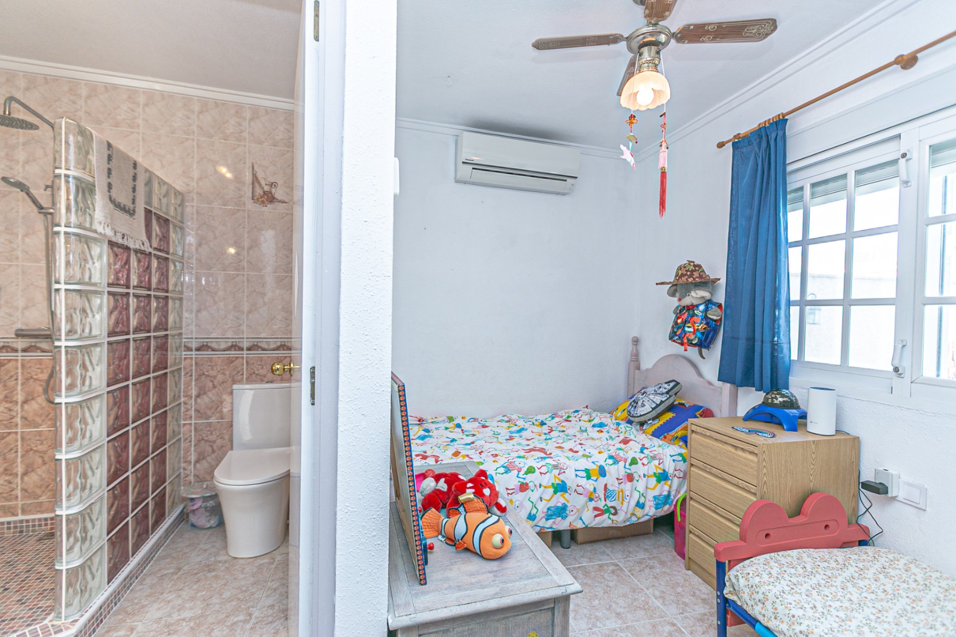 Resale - Villa * - Los Balcones *
