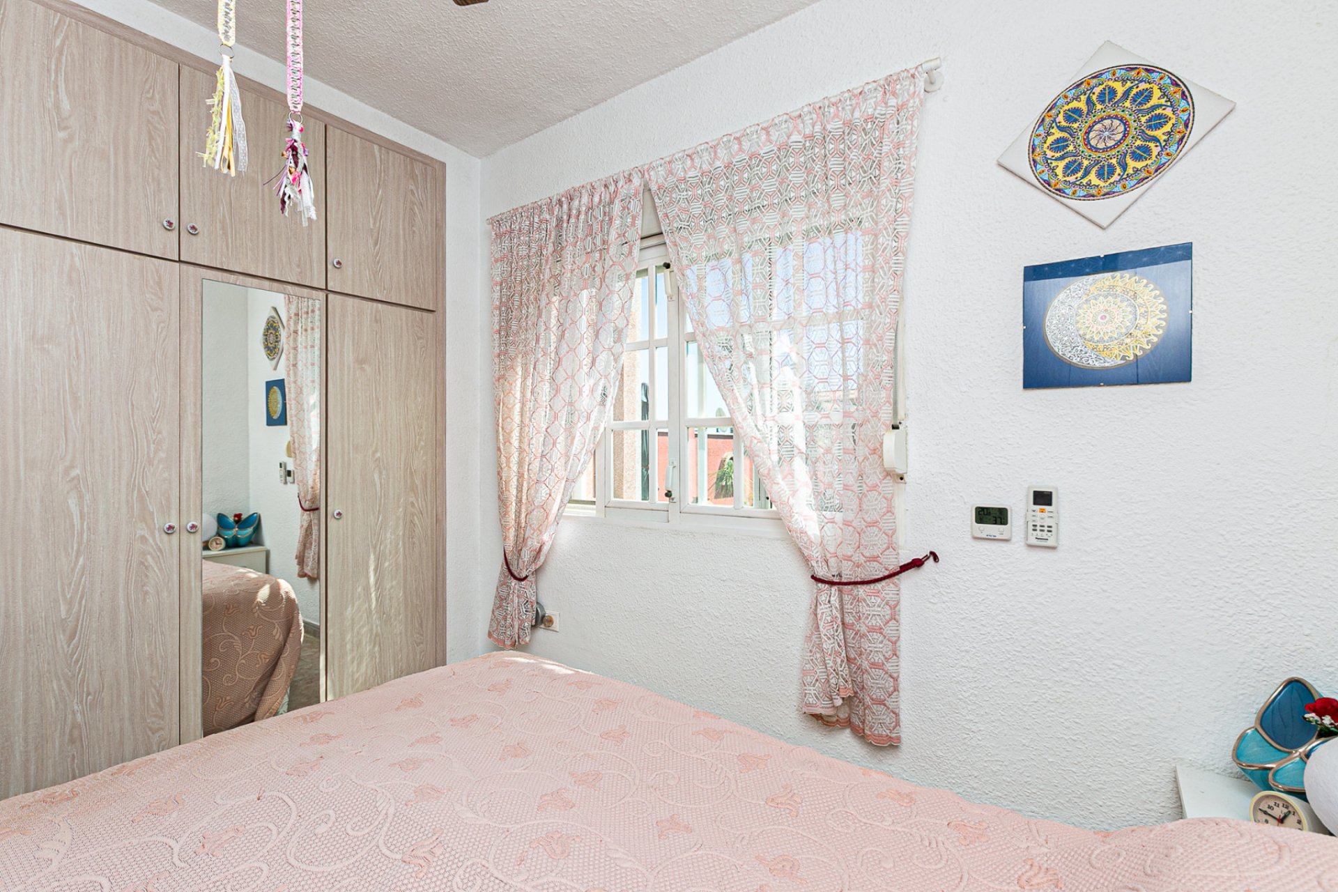Resale - Villa * - Los Balcones *