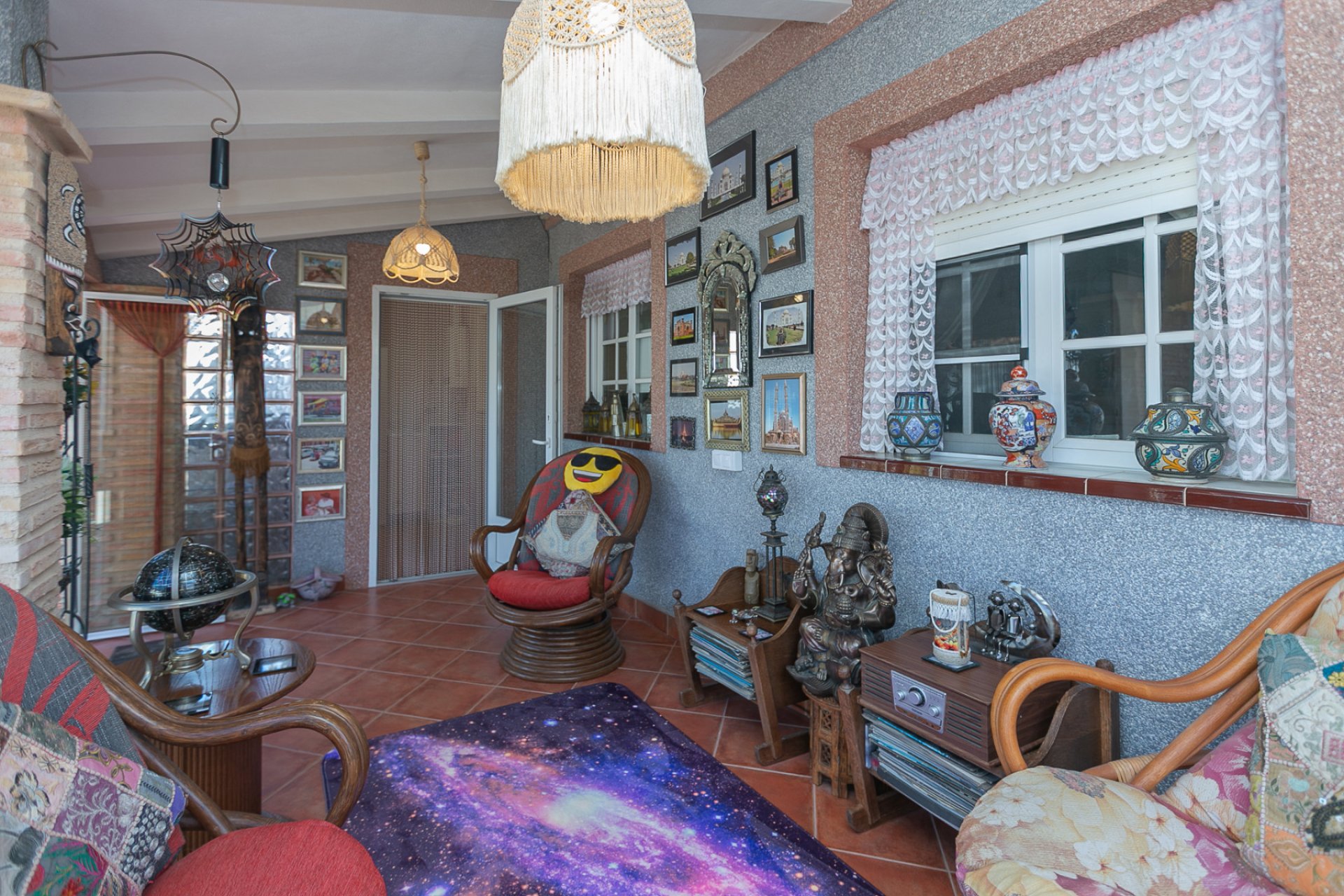 Resale - Villa * - Los Balcones *