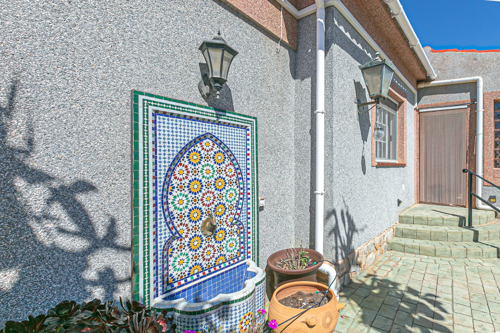 Resale - Villa * - Los Balcones *