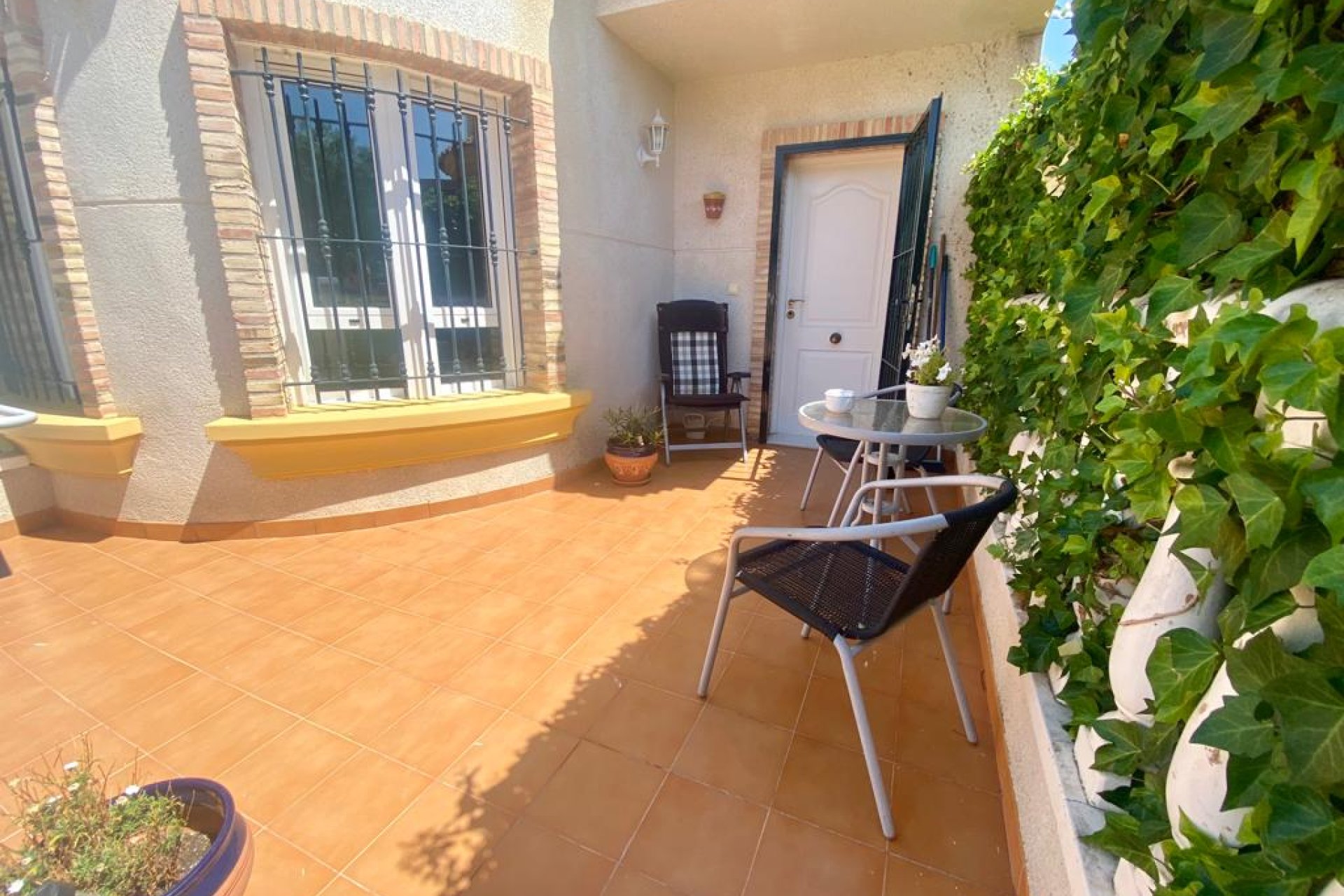 Resale - Villa - Los Montesinos - La Herrada