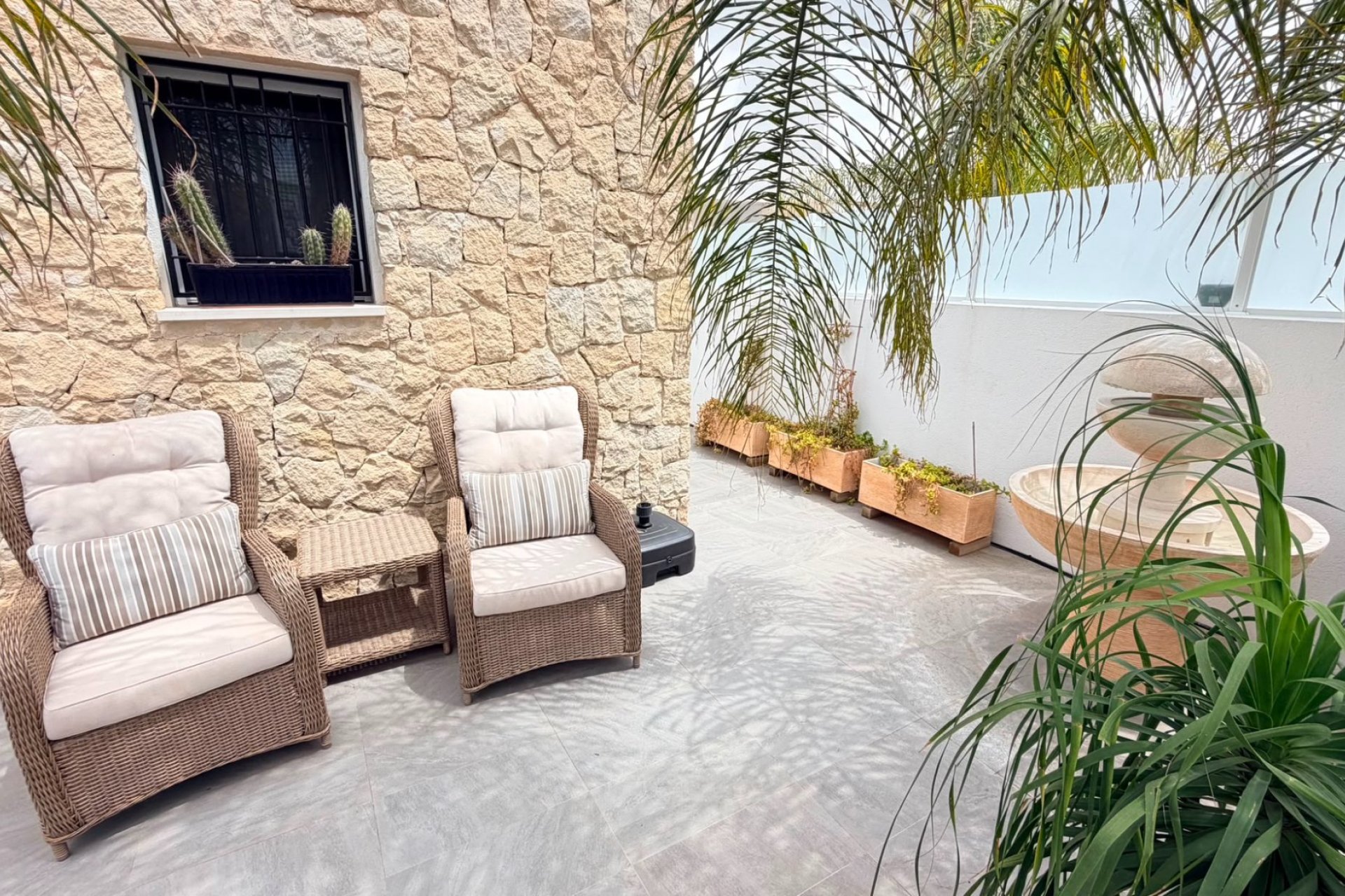 Resale - Villa * - Los Montesinos * - La Herrada *