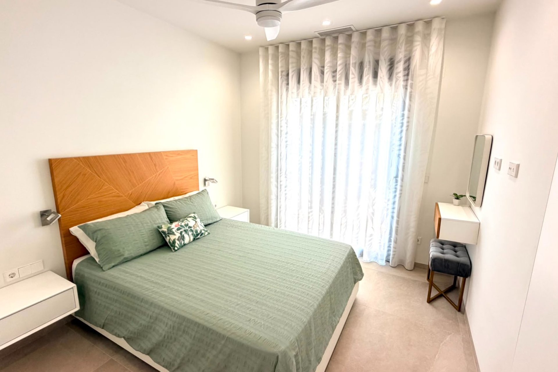 Resale - Villa * - Los Montesinos * - La Herrada *