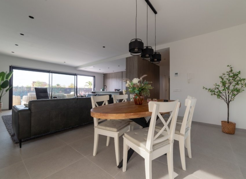 Resale - Villa * - Los Montesinos - Los Montesinos *