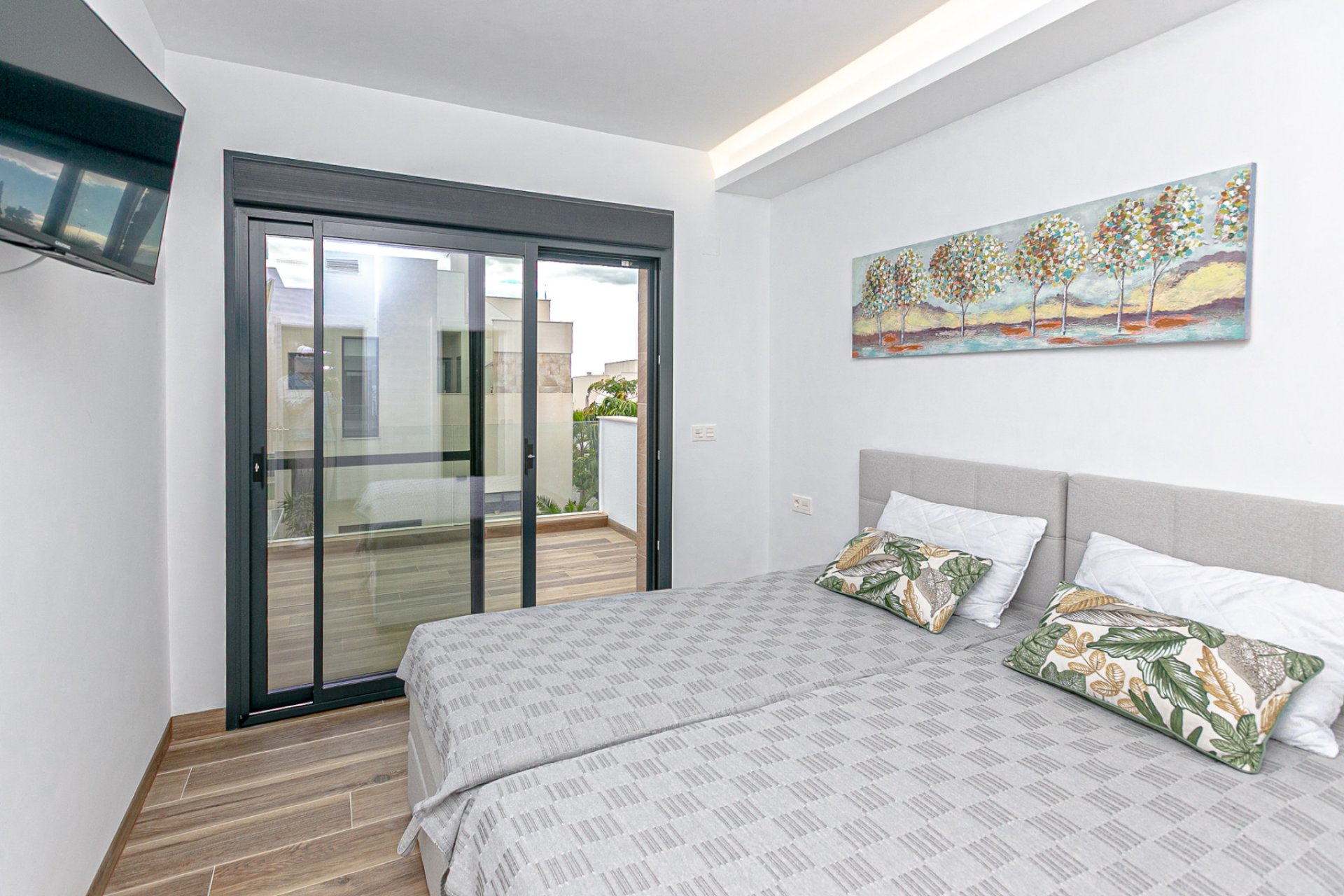 Resale - Villa * - Los Montesinos