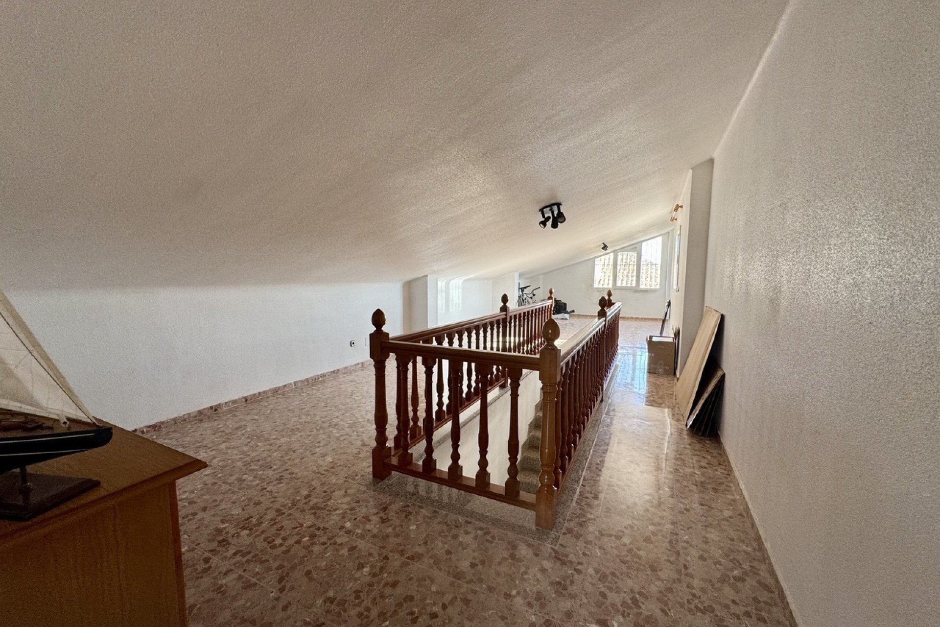 Resale - Villa * - Mar de Cristal *