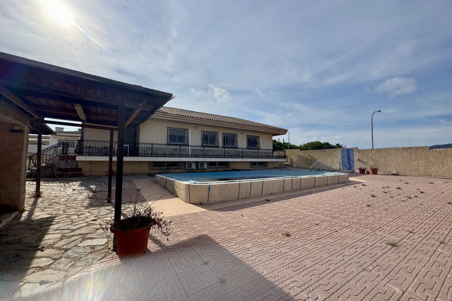 Resale - Villa * - Mar de Cristal *