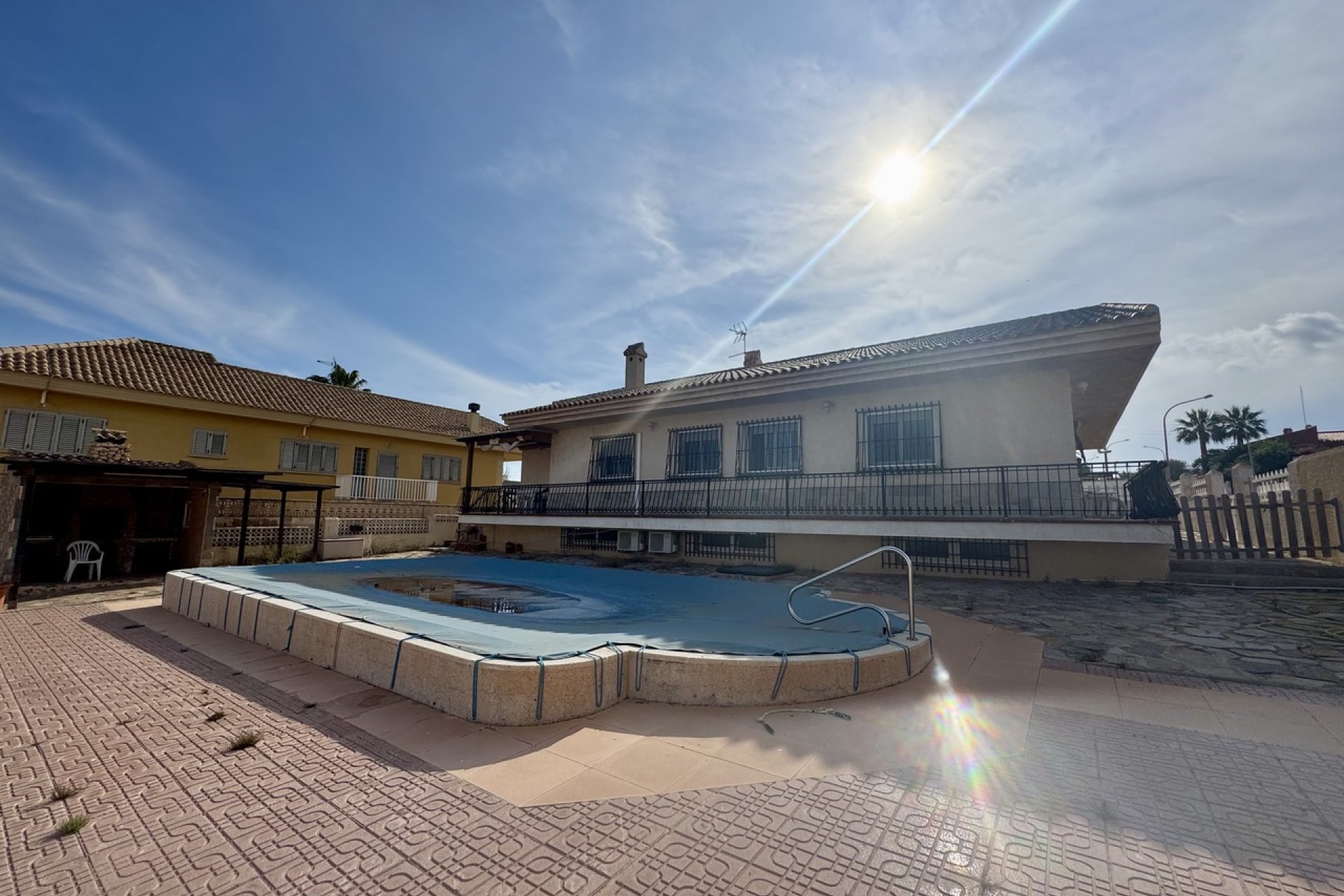 Resale - Villa * - Mar de Cristal *