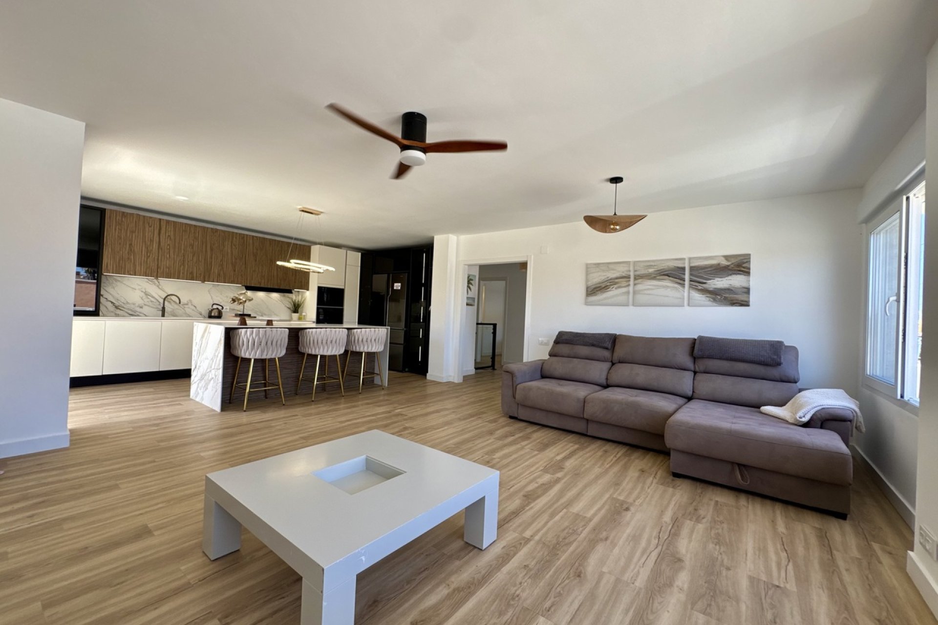 Resale - Villa * - Mar de Cristal *
