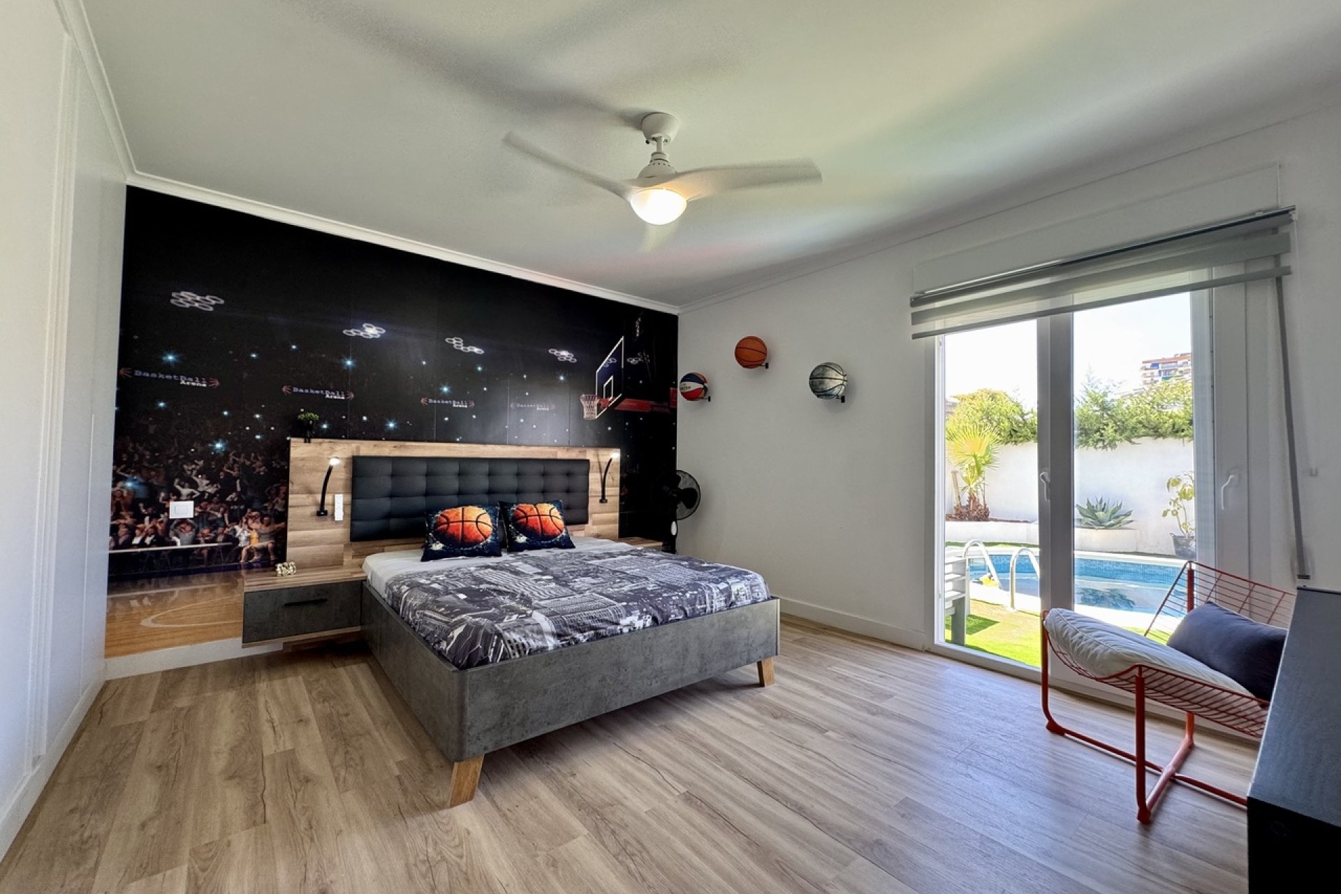 Resale - Villa * - Mar de Cristal *