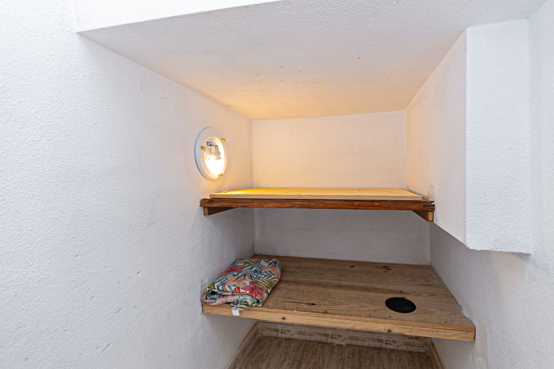 Resale - Villa * - Mil Palmeras * - Riomar