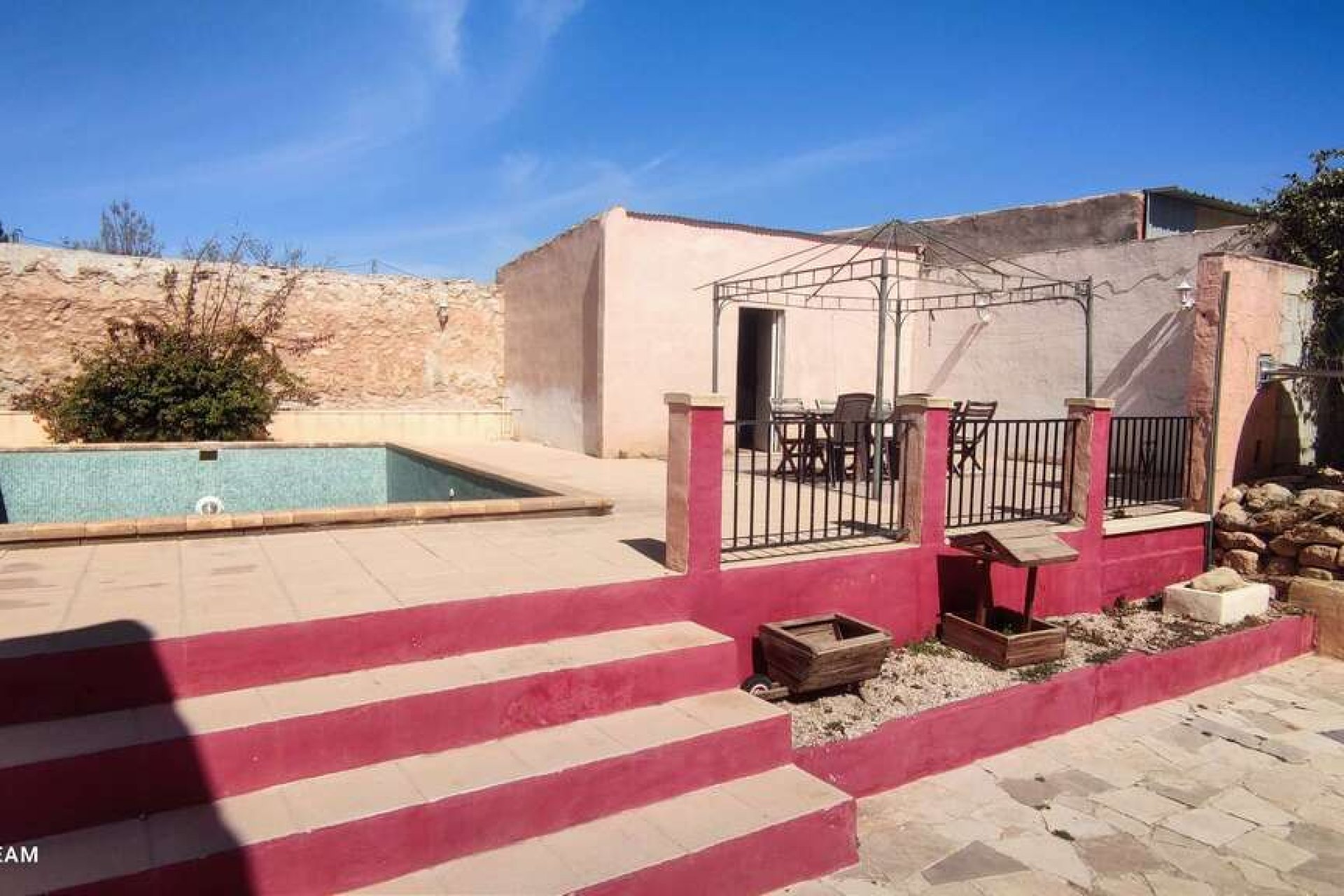 Resale - Villa * - Monóvar