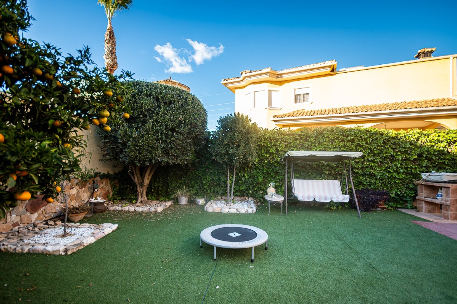 Resale - Villa * - Orihuela - Benferri *