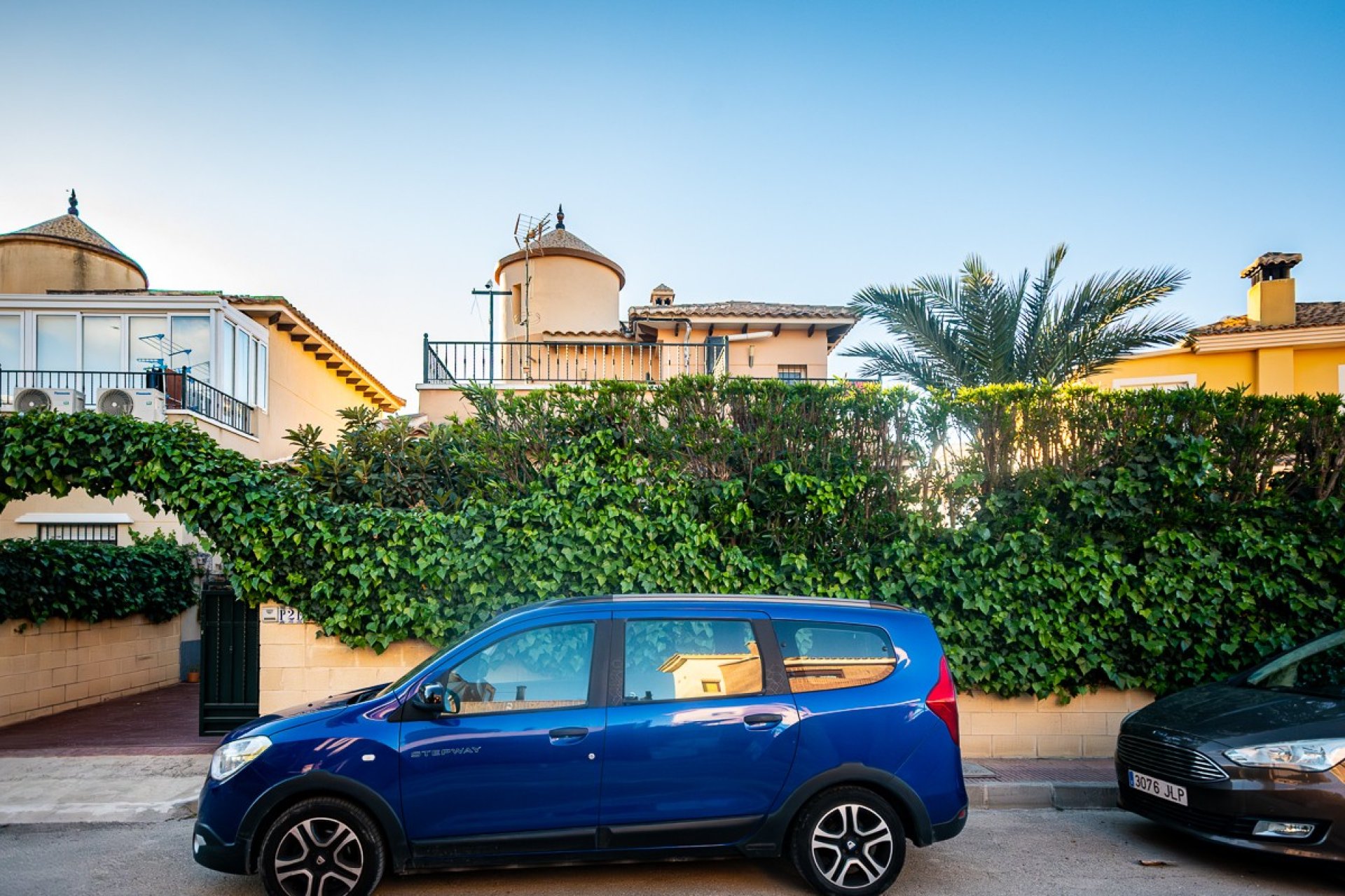 Resale - Villa * - Orihuela - Benferri *