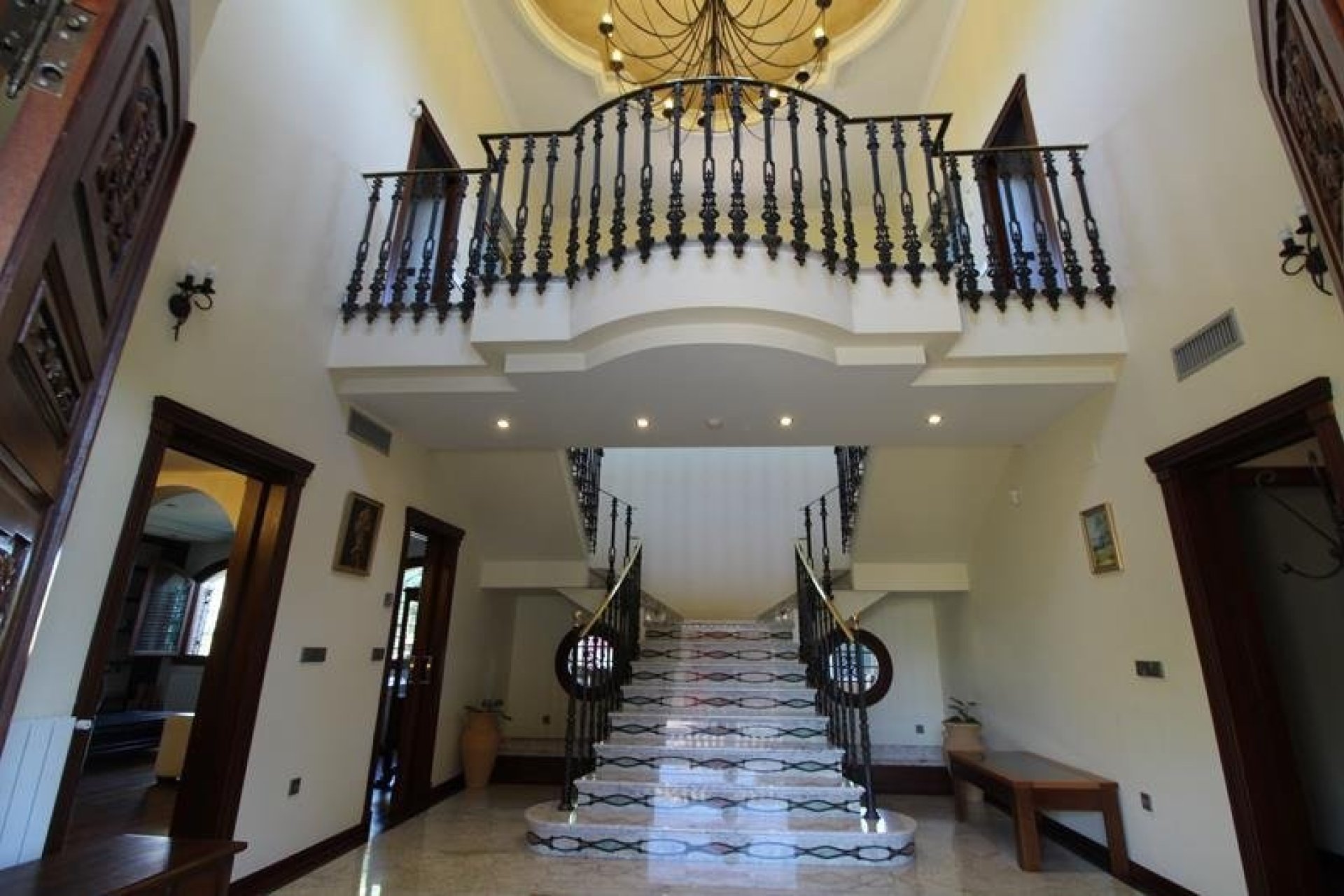 Resale - Villa * - Orihuela * - Campoamor