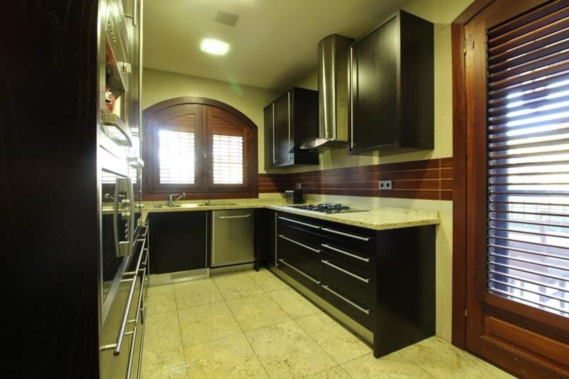 Resale - Villa * - Orihuela * - Campoamor *