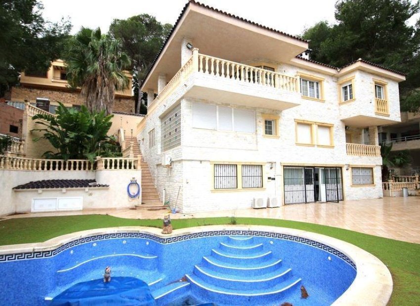 Resale - Villa - Orihuela Costa - Altos de Campoamor