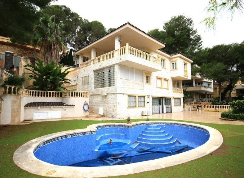 Resale - Villa - Orihuela Costa - Altos de Campoamor