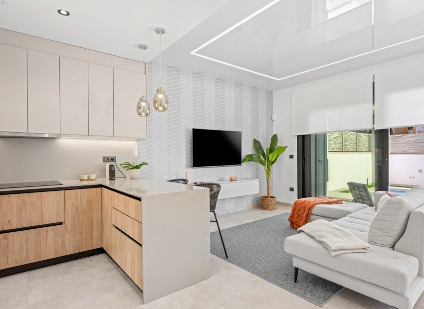 Resale - Villa * - Orihuela Costa * - Blue lagoon *