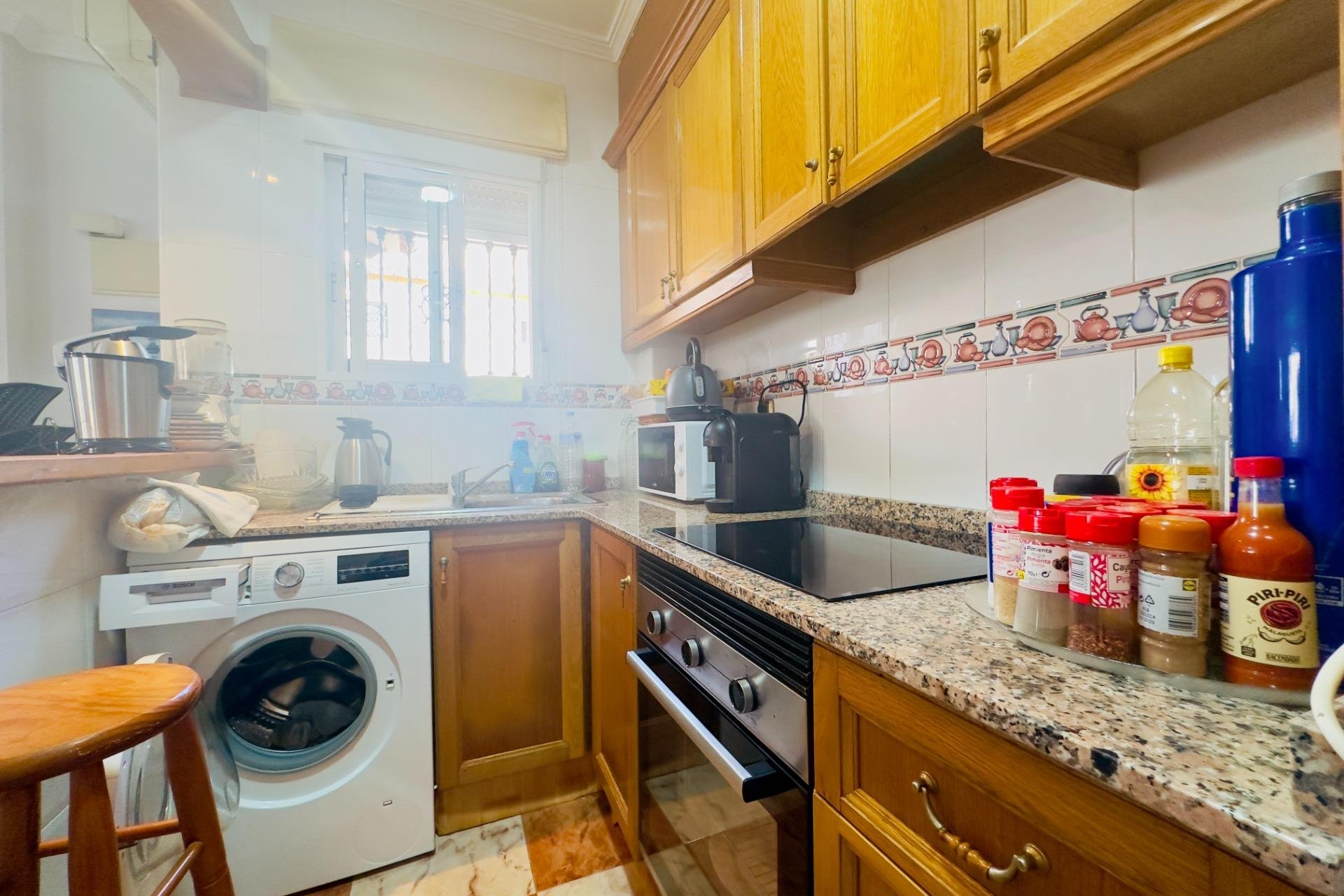 Resale - Villa * - Orihuela Costa - Cabo Roig *