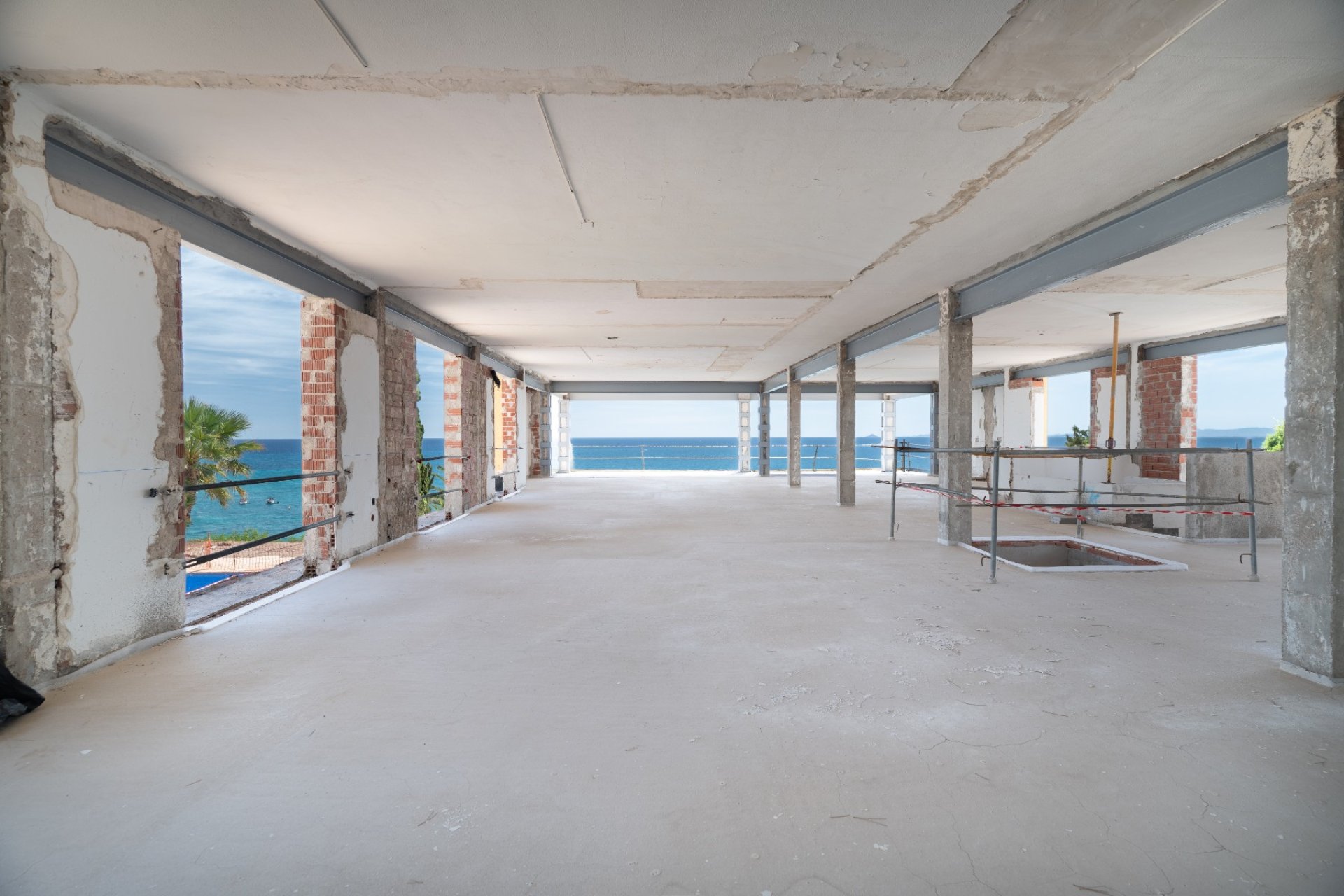 Resale - Villa * - Orihuela Costa * - Cabo Roig *